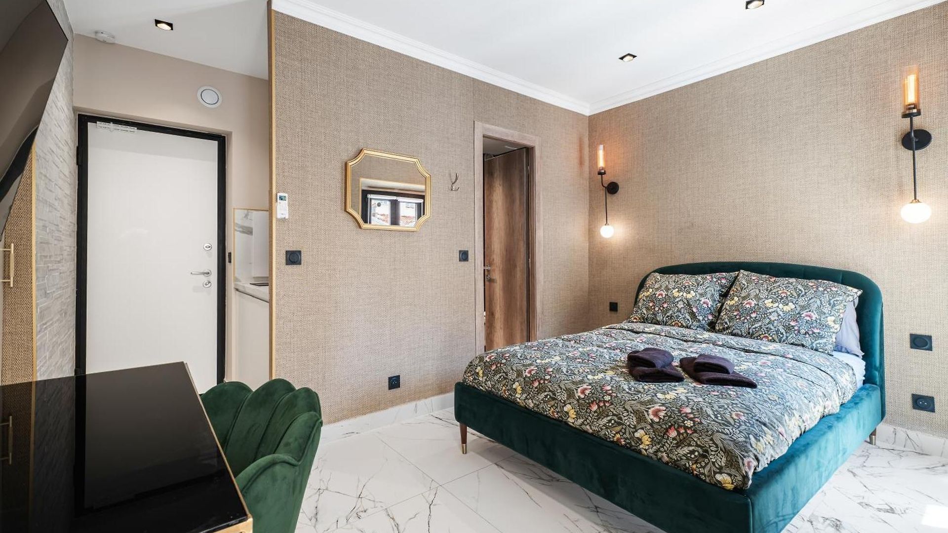Renting - 3france - Luxury & Comfort By The Sea & Terrace Apartment *