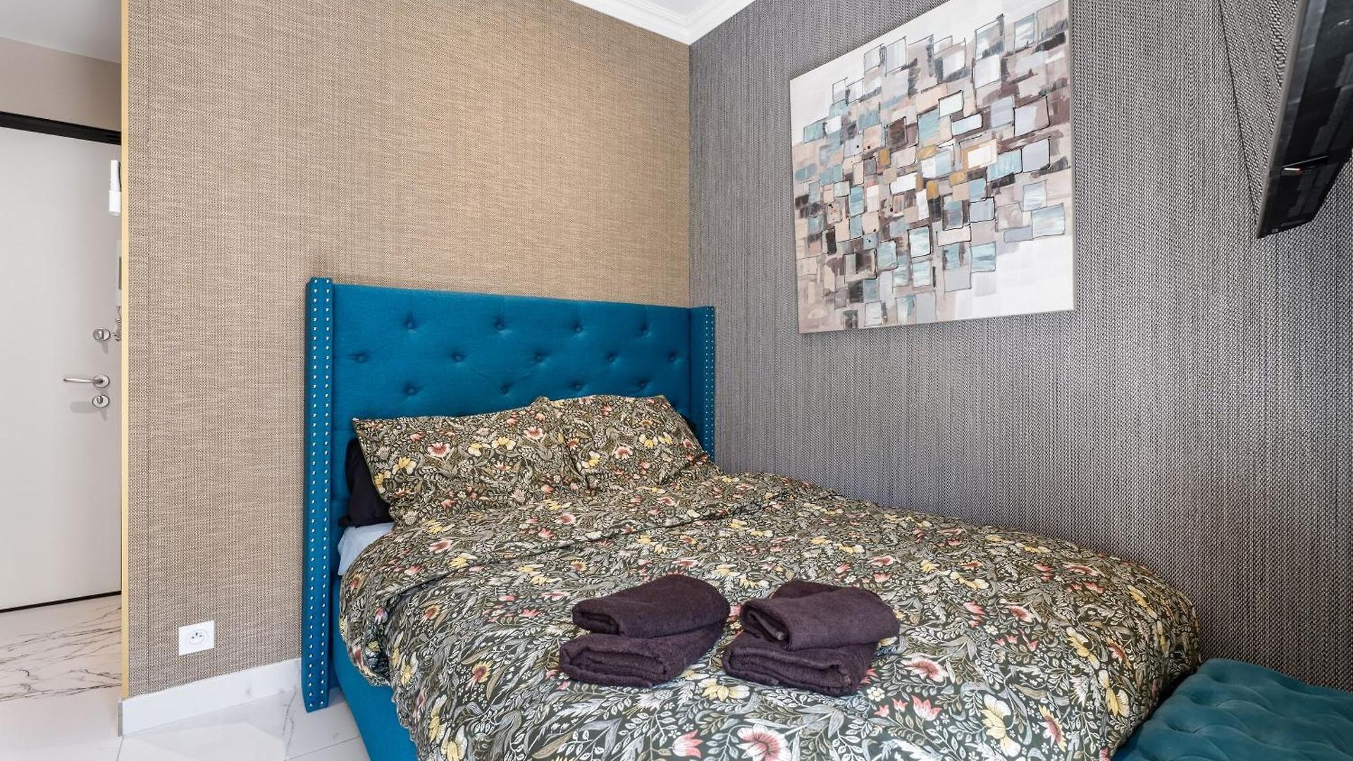 Renting - 4france - Luxe & Comfort Seafront Massena Apartment