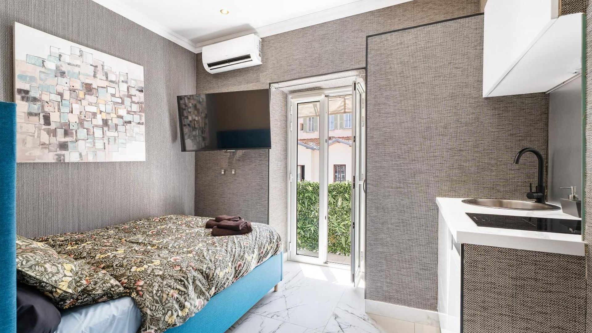 Apartment Renting - 4france - Luxe & Comfort Seafront Massena