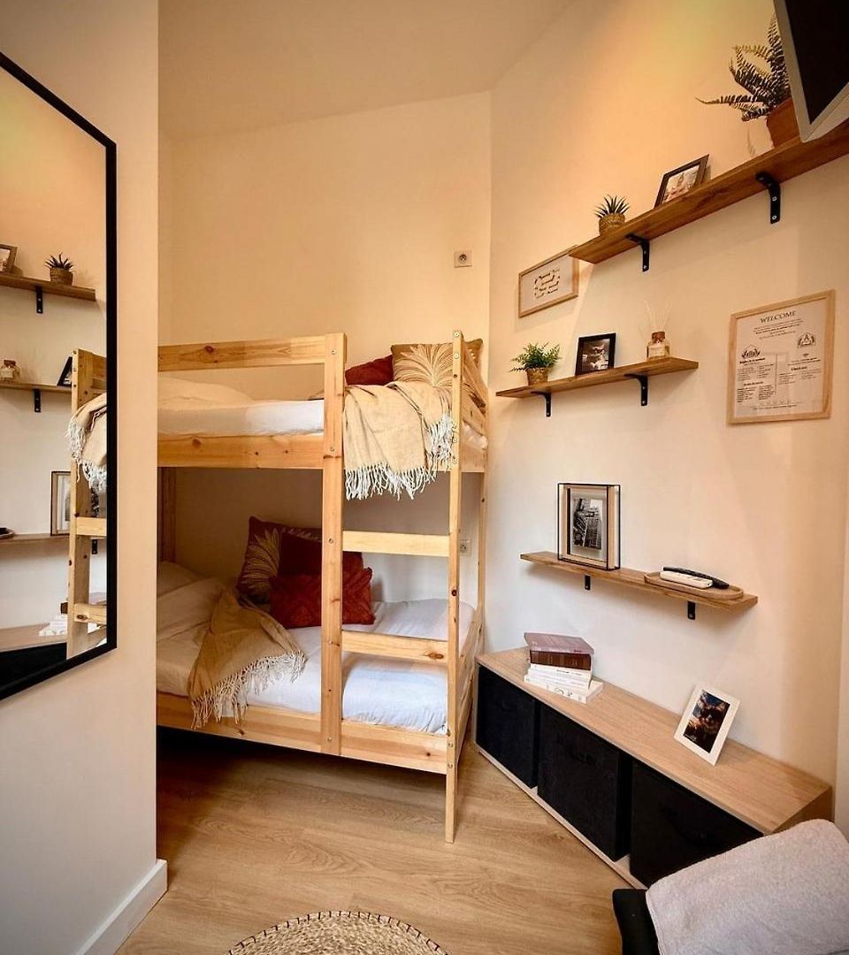Le Celeste Hotel