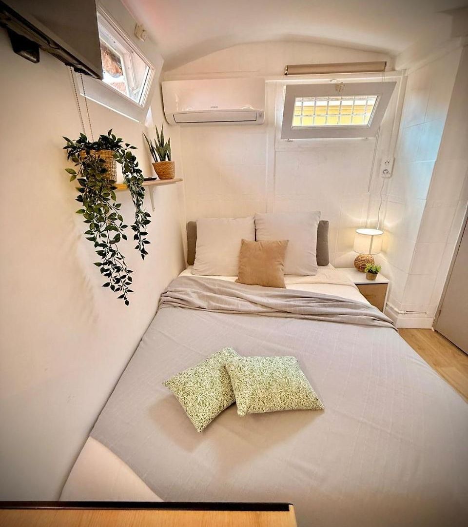 Le Celeste 3*