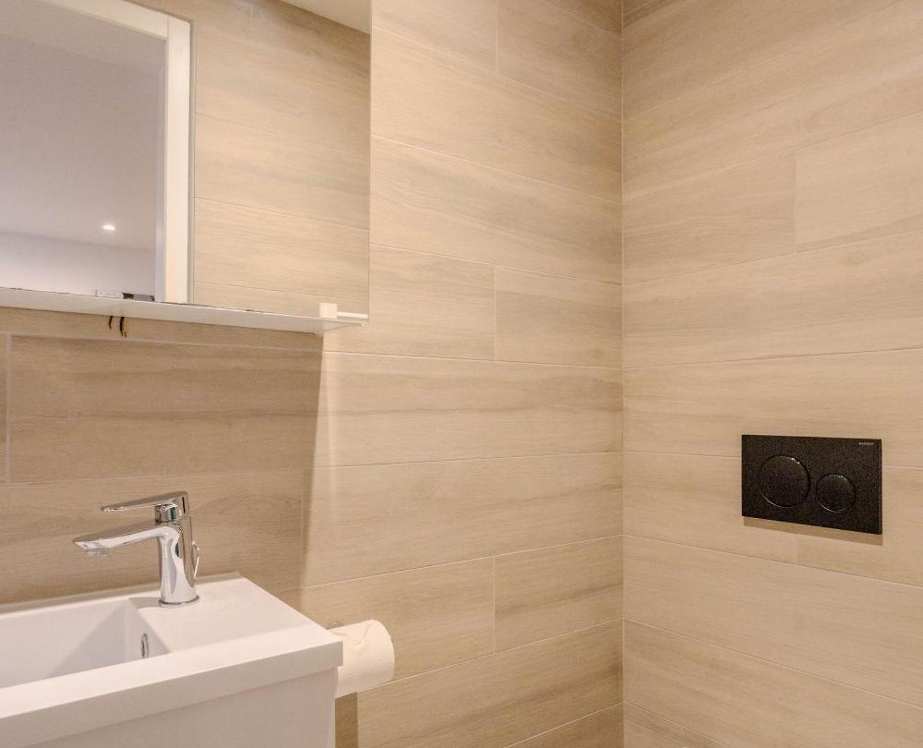 Apartment Renove 3 Avec Parking A Nice
