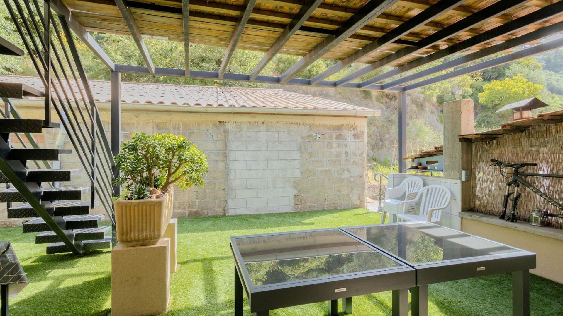 Apartment Renove 3 Avec Parking A Nice