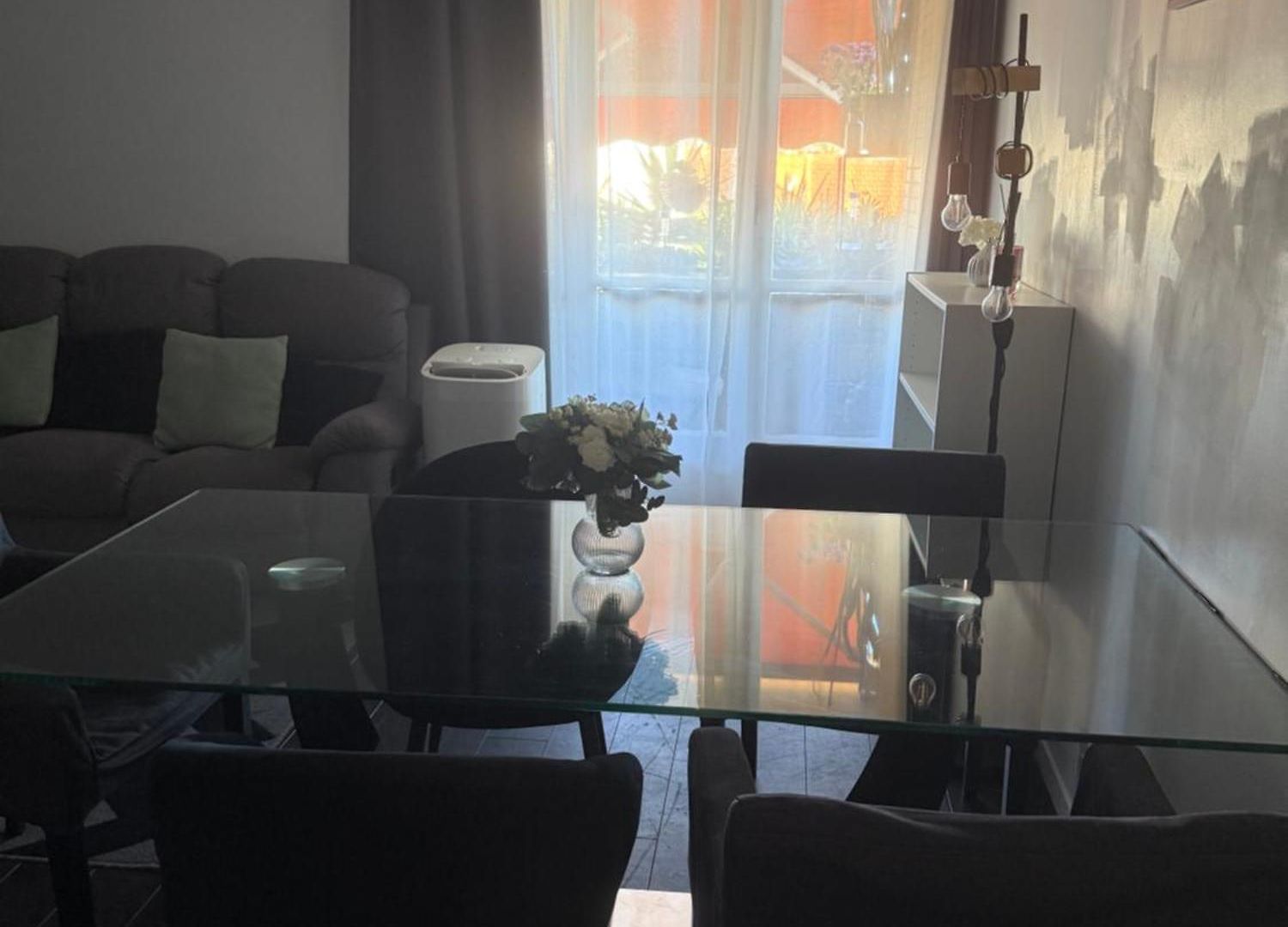 In A Private With Balcony And Free Parking, Close To Types Of Transport And Six Minutes From The Center
