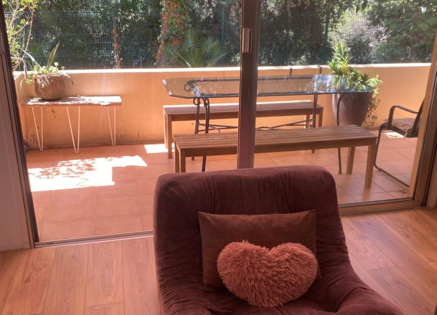 Grand 3p Pieces Au Calme Dans Avec Piscine, Restaurant, Tennis, Climatisation Apartment