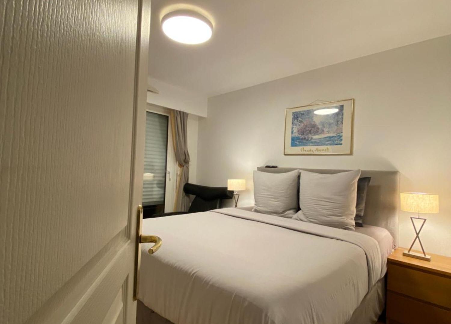 Le Grand Palais De La Mediterranee - Luxury 2br In Hyatt Residence, Direct Access, Promenade Des - Choice In Apartment Nice