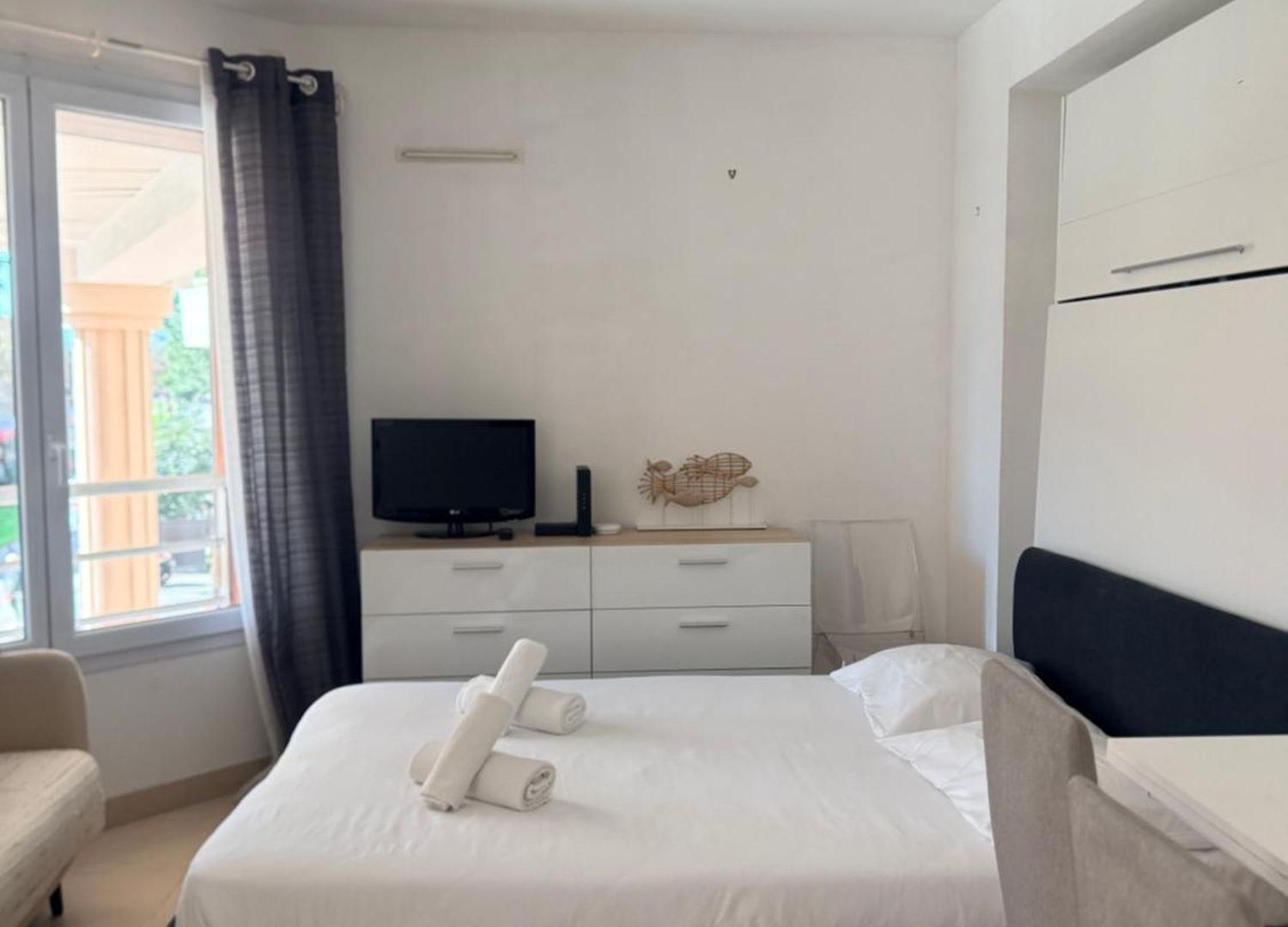 Perfect Airport Apartment Nice