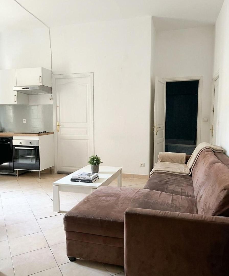 Pag - Dans Niçois En Plein Centre Séjour chez l'habitant *