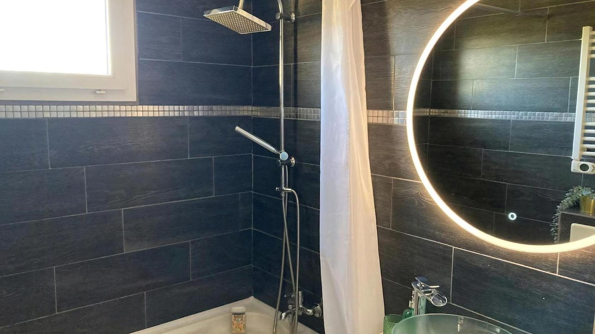 Duplex In With Private Pool In Hills Nice