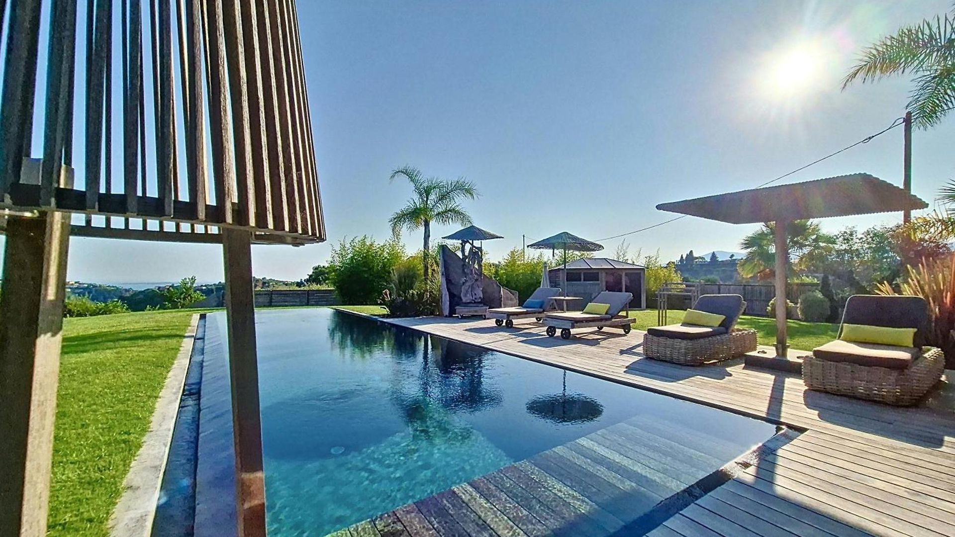 Contemporary With Views Of Cap D'antibes * Nice