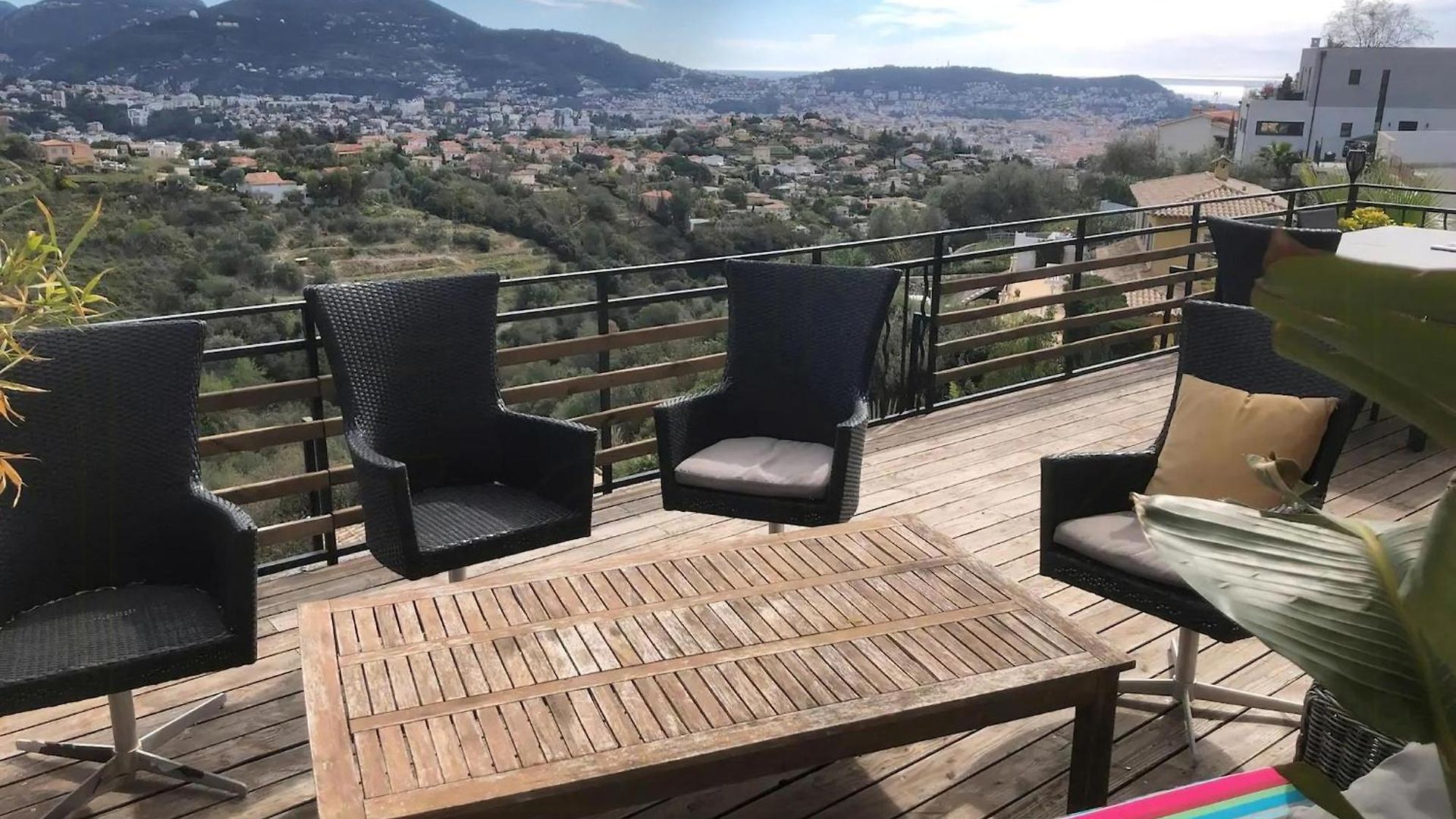 Duplex In With Private Pool In Hills Holiday home *