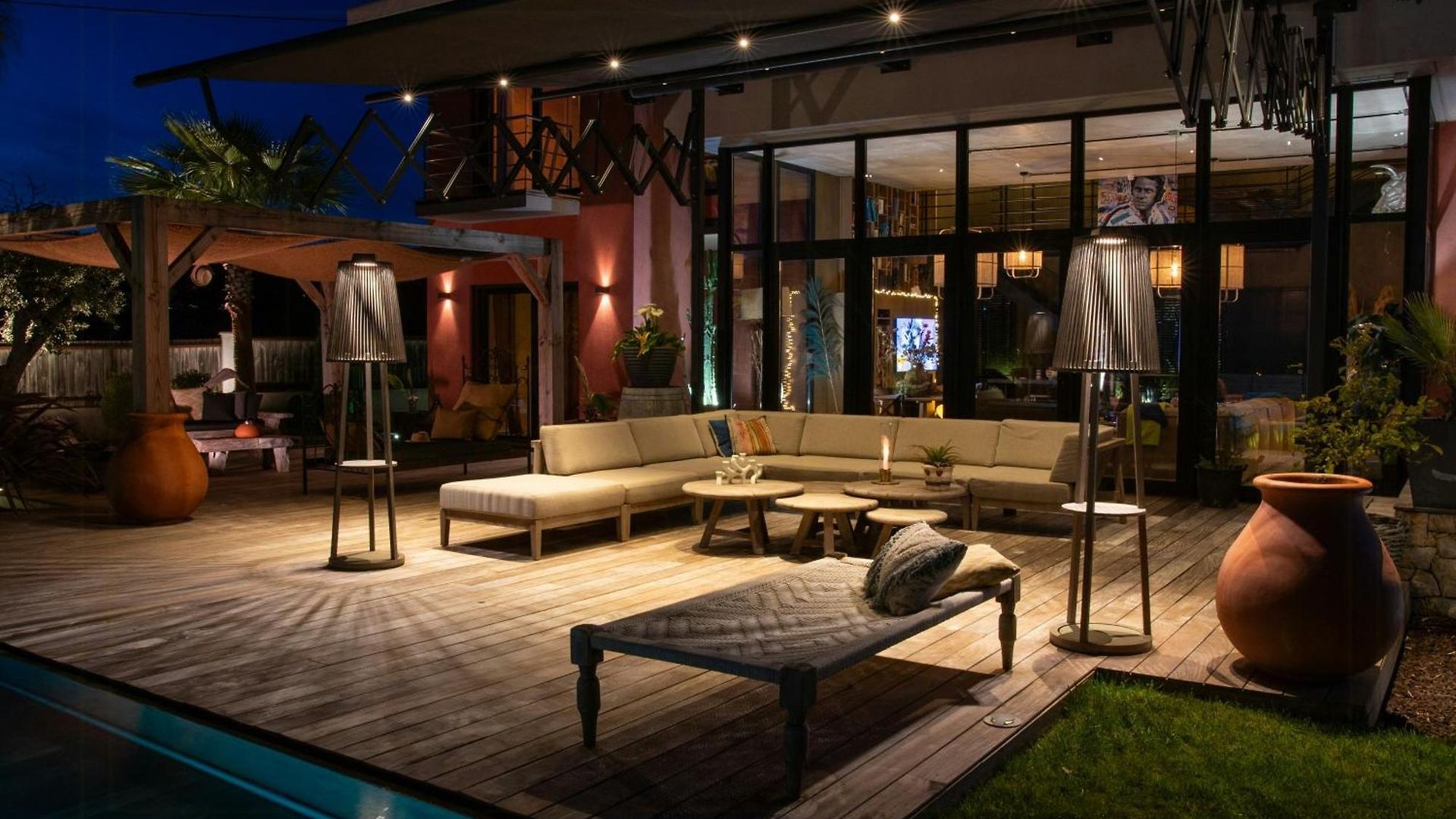 Holiday home Contemporary With Views Of Cap D'antibes Nice