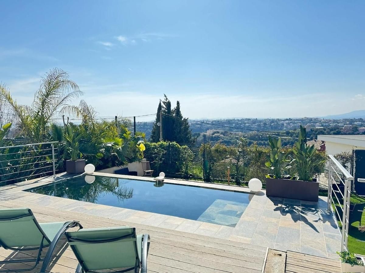 Magnifique Avec Piscine Et Jardin *