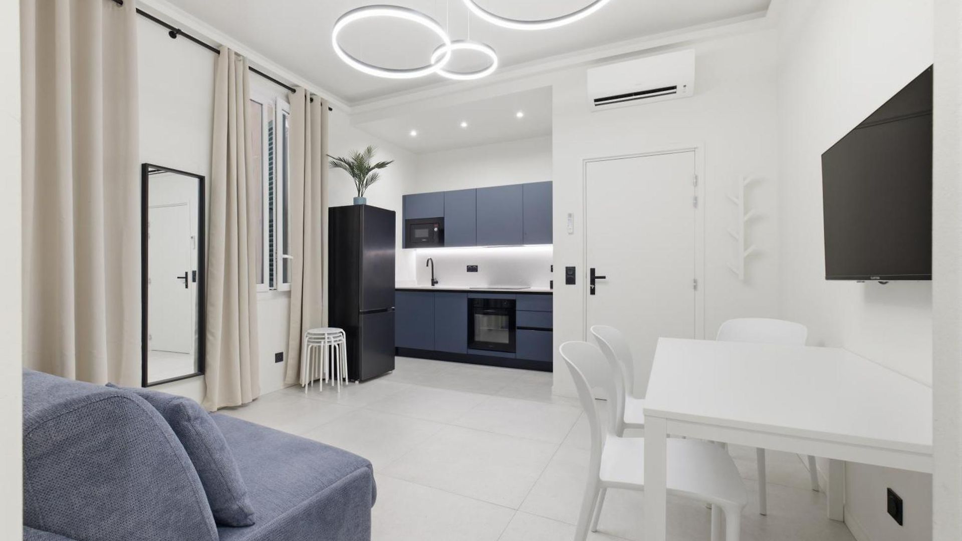 Place Massena Coulee Verte Apartment Nice