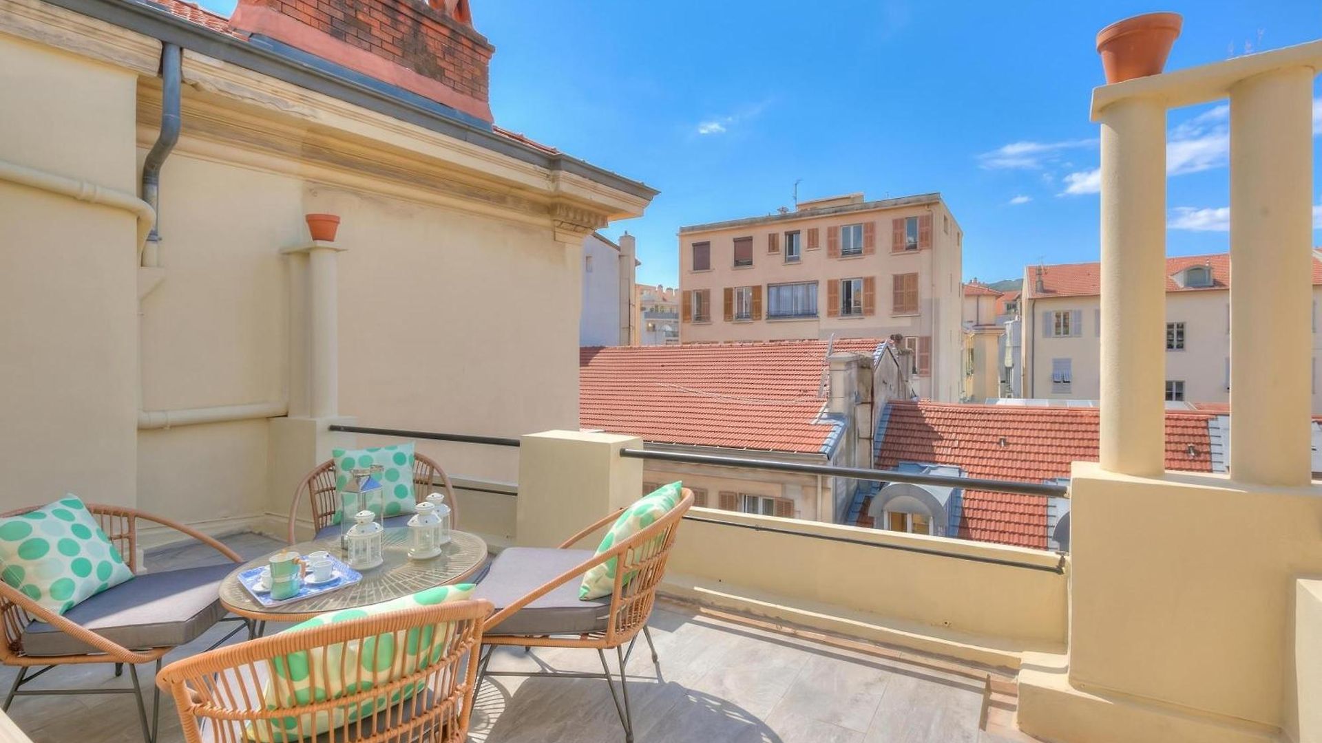 Apartment Paganini Center With Terrace - Happy Nice