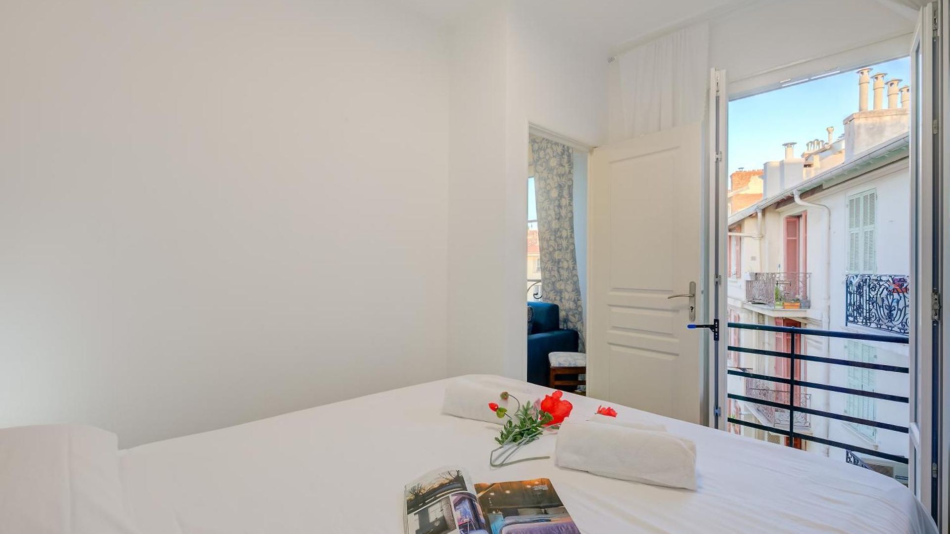Paganini Center With Terrace - Happy Apartment