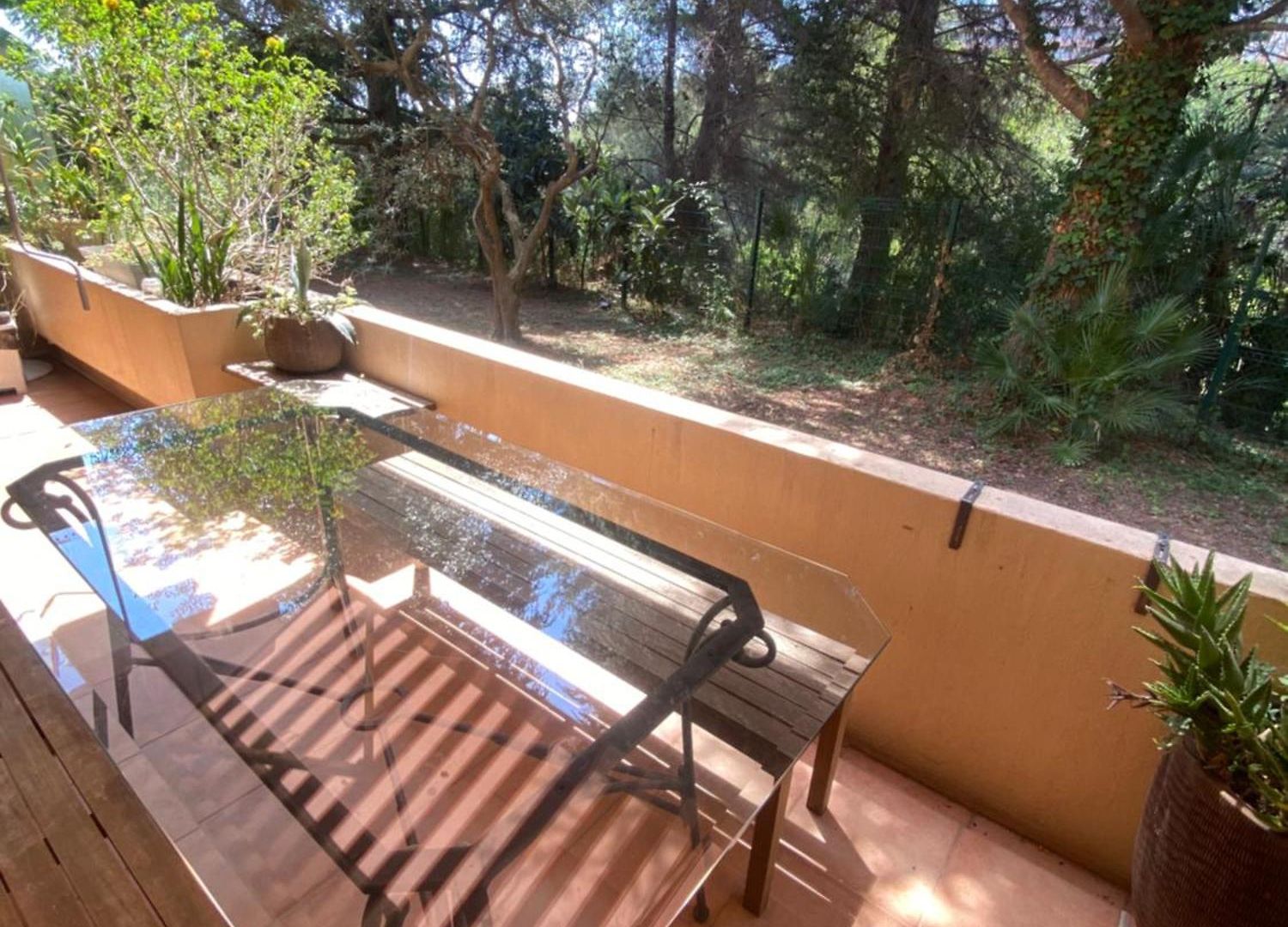 Apartment Grand 3p Pieces Au Calme Dans Avec Piscine, Restaurant, Tennis, Climatisation Nice