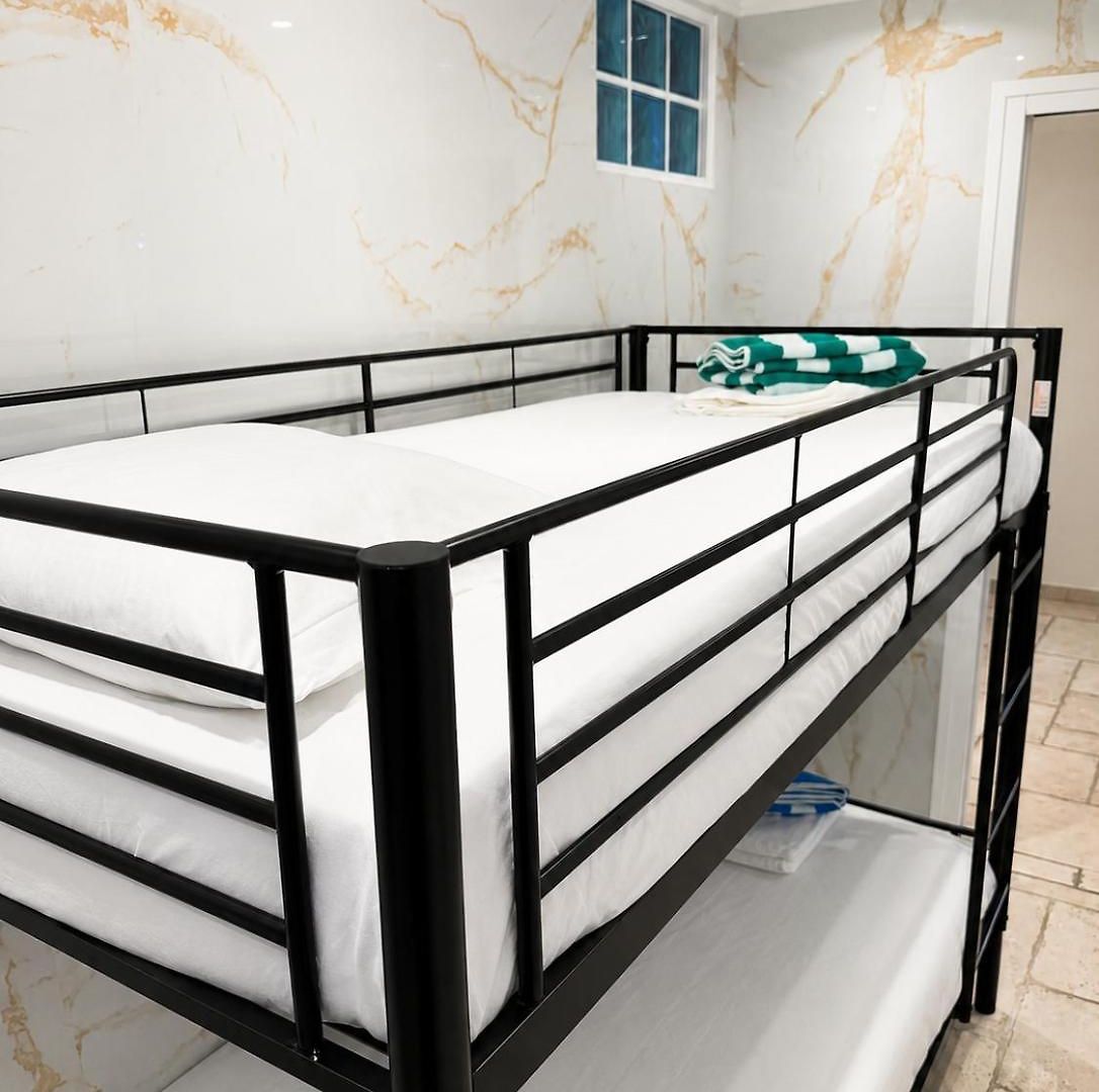 Apartment Piscine Jacuzzi Privee Chauffee, Terrasse Et Garage A Nice