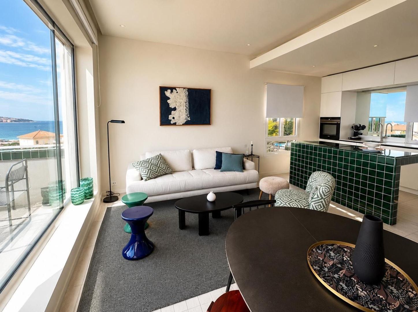 New - Sea View - Splendid