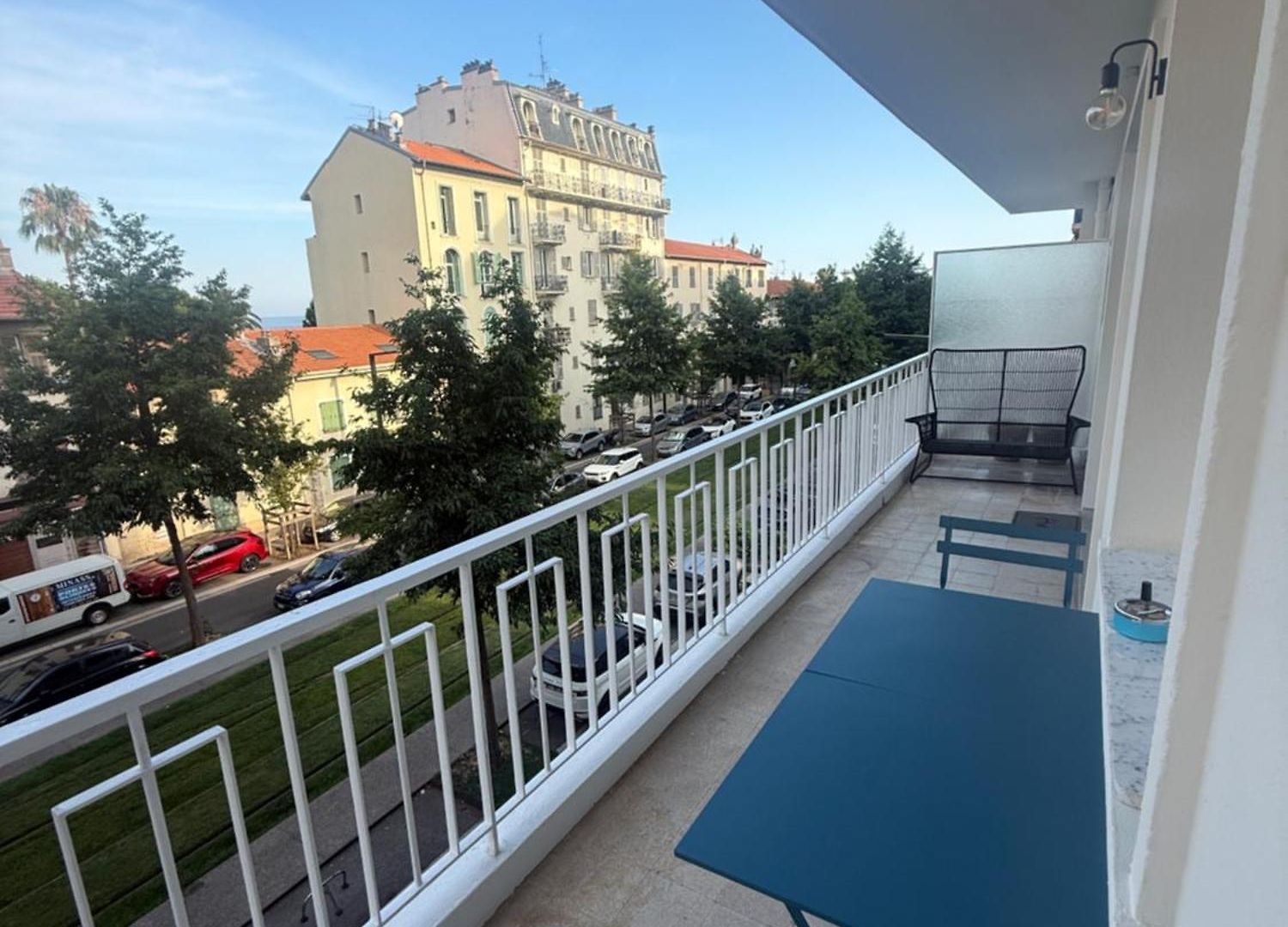 Moderne 3 Pièces Climatisé Avec Balcon, à 2 Min *