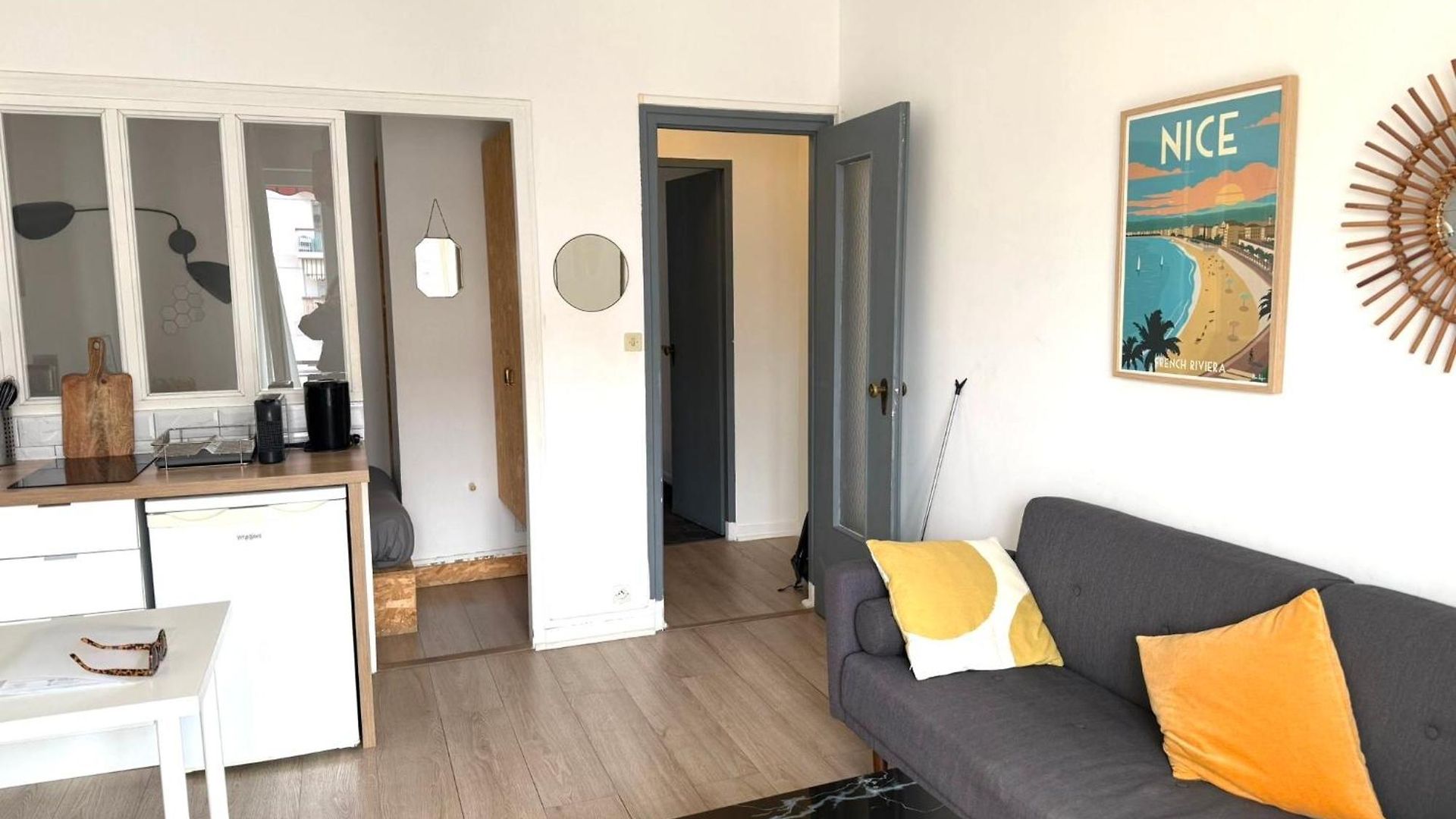 Apartment Proche De Liberation Avec Balcon Ensoleille Nice