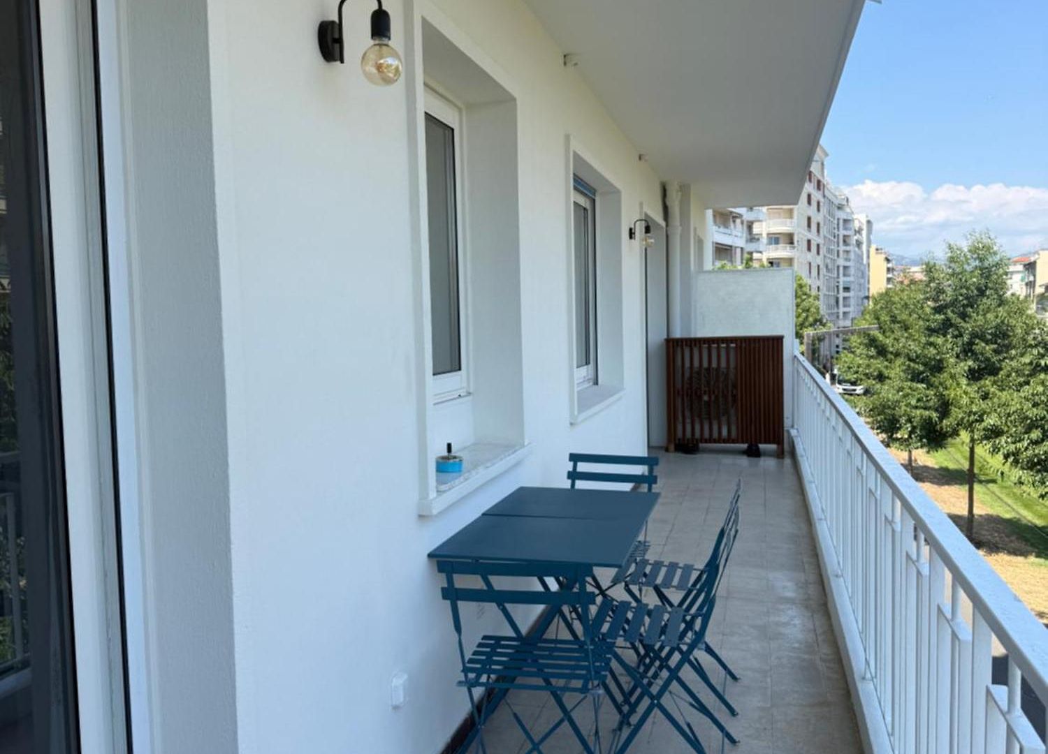 Moderne 3 Pièces Climatisé Avec Balcon, à 2 Min * Nice