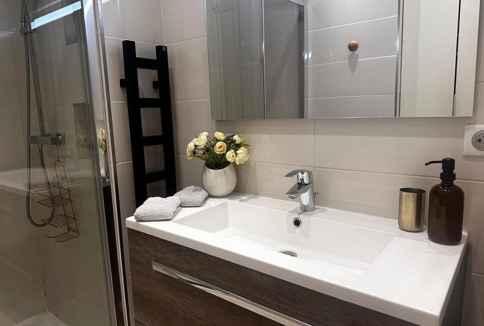 Le Nicois Elegant 2pieces Climatise Coeur Port Apartment Nice
