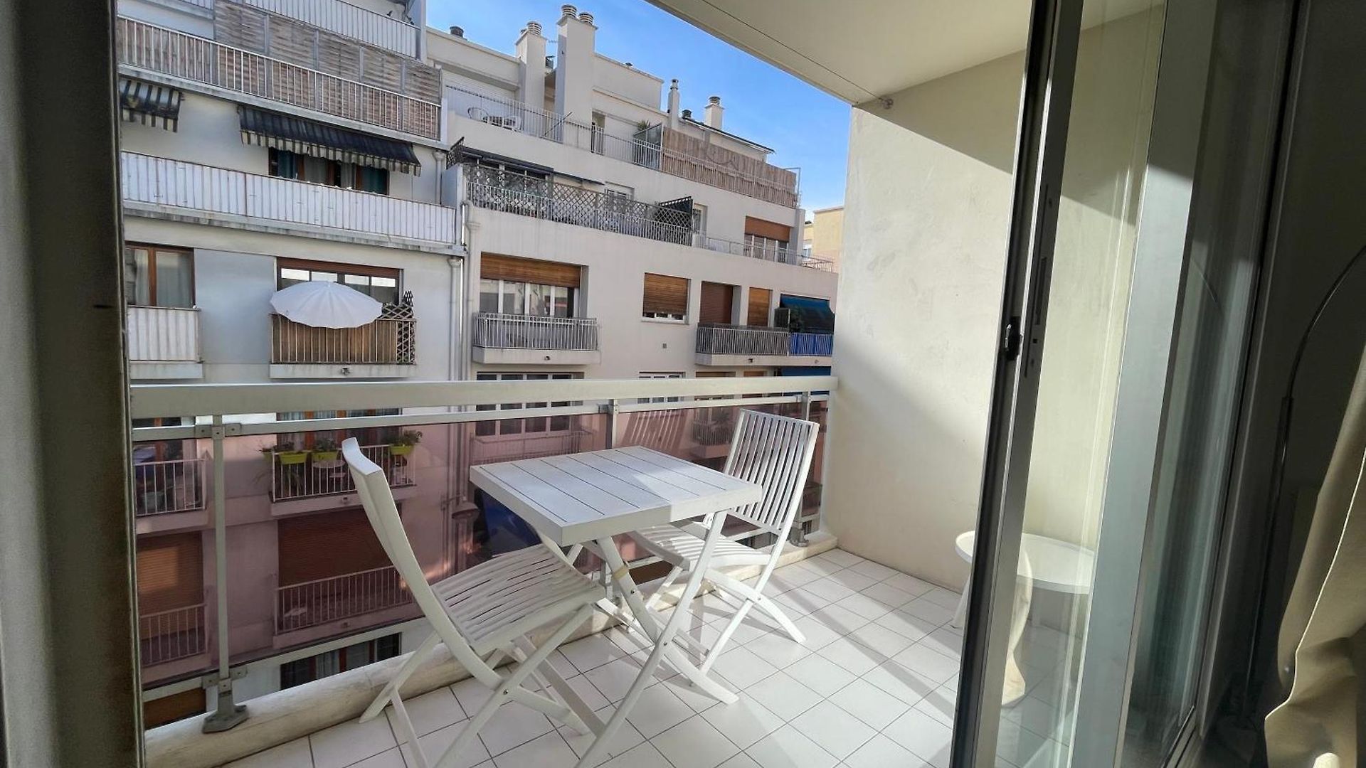 Appartement Apppartement Avec Terrasse - 2 à 4 Personnes *