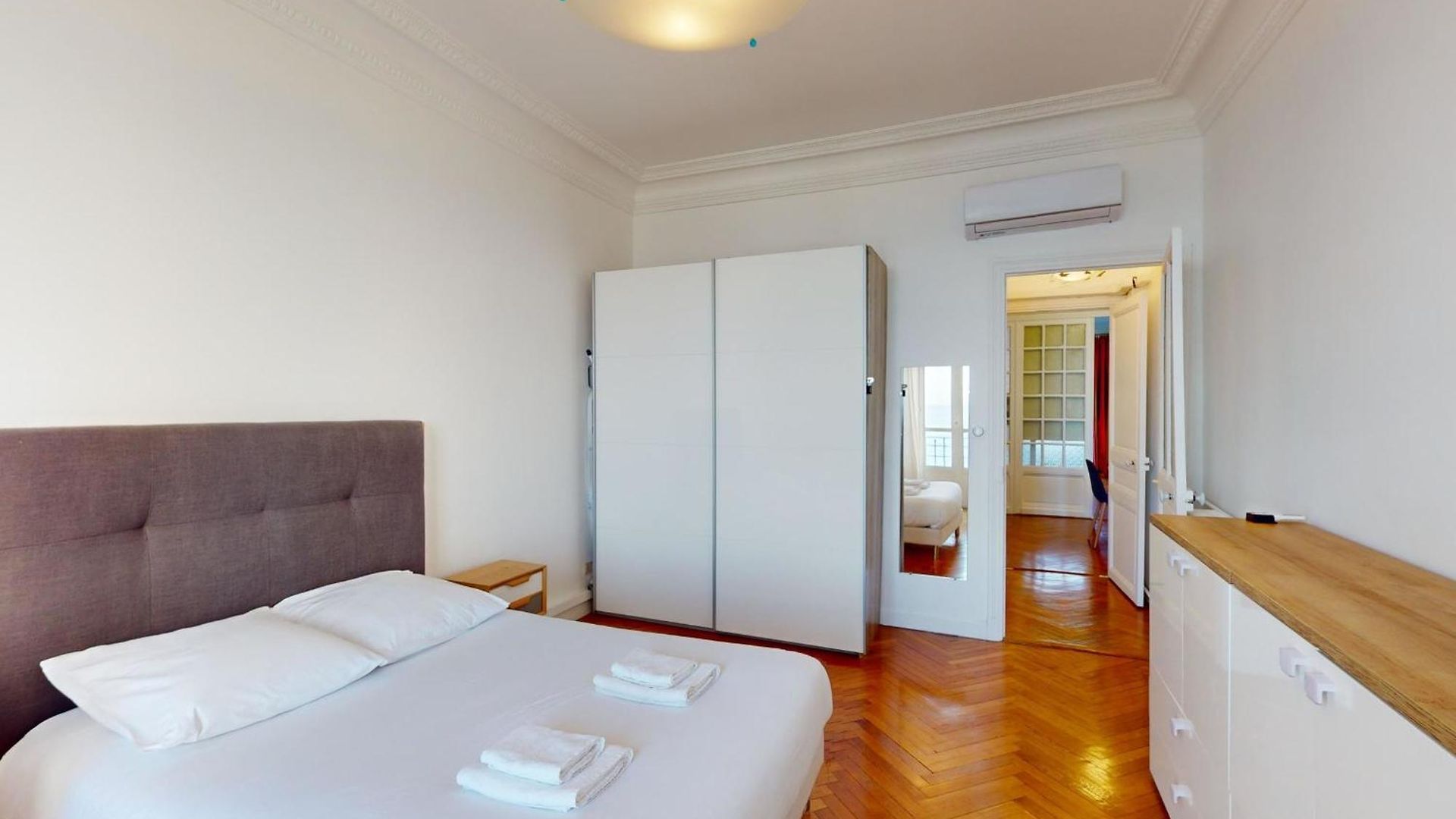 Apartment Bright T3 - Near The