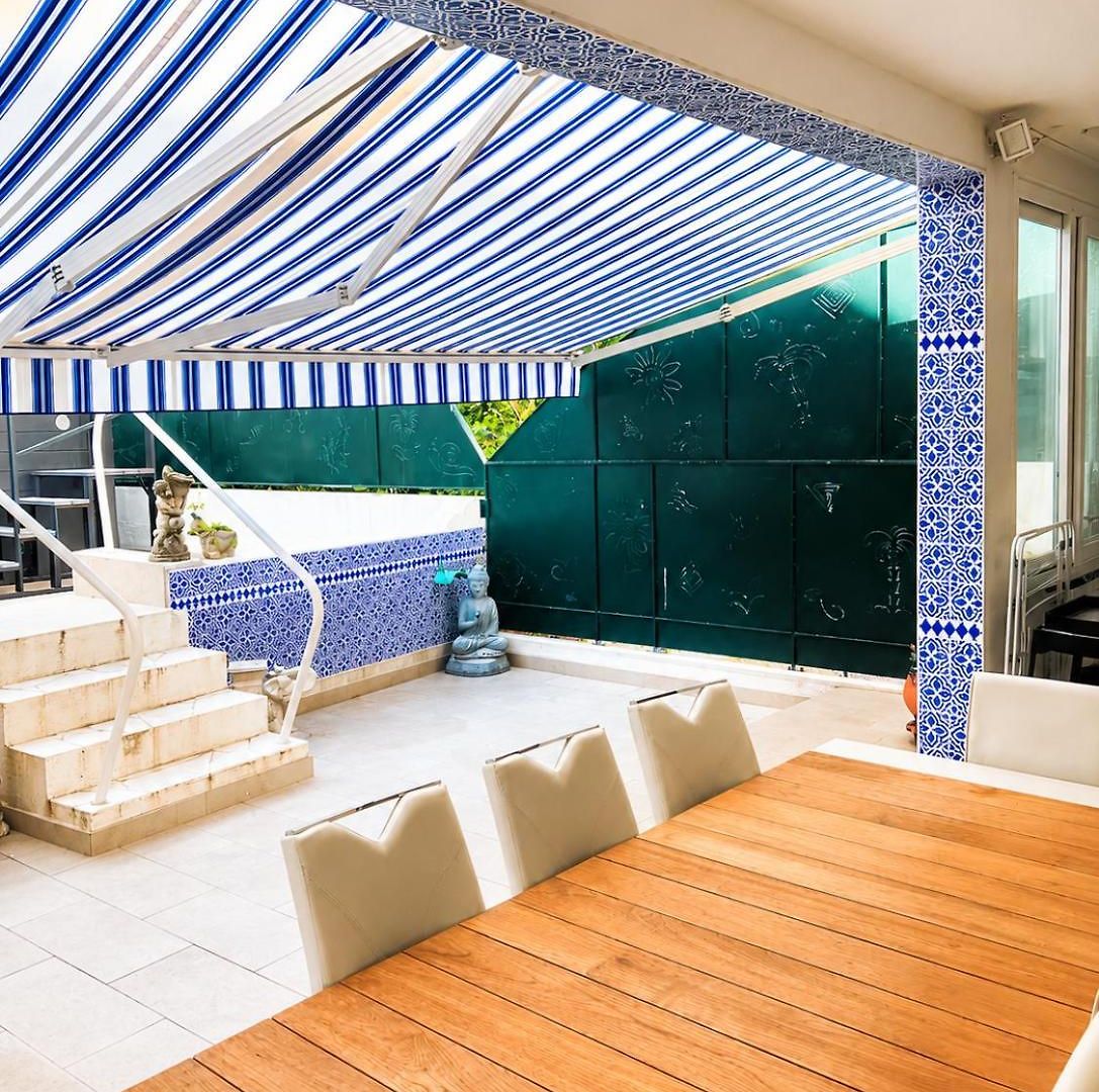 Piscine Jacuzzi Privee Chauffee, Terrasse Et Garage A * Nice