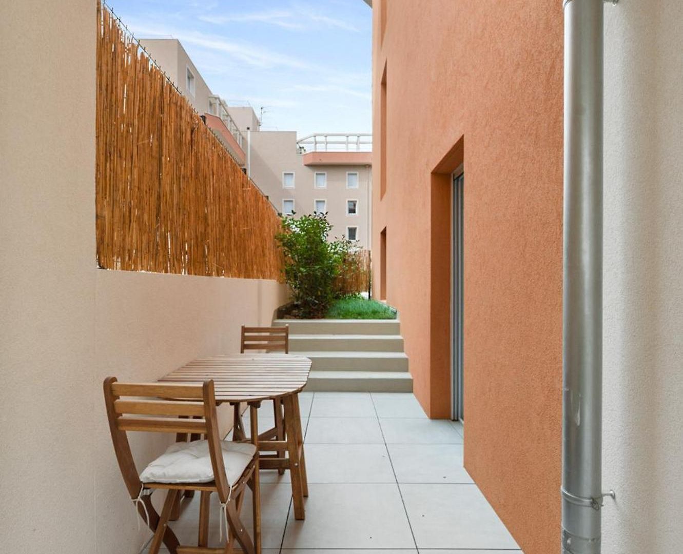 Avec Balcon-terrasse & Clim Nice