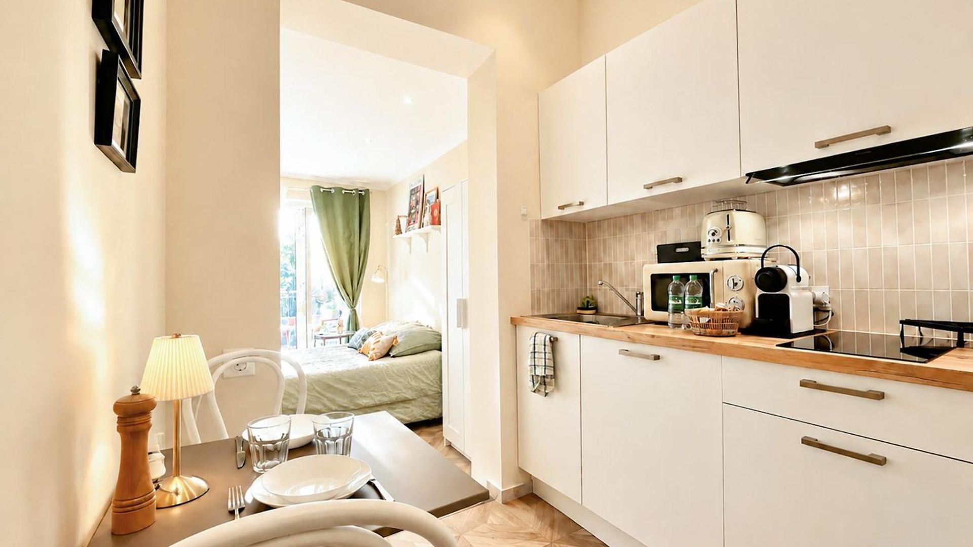 Le Petit - 4 Studios, 2 With Private Terrace - Centre Apartment *