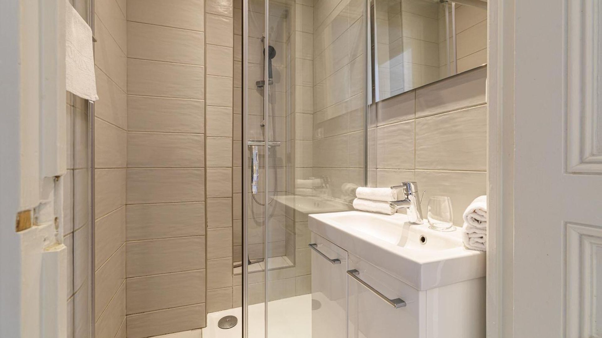 Apartment - Center, Wifi, Ac, 2-6 Pers *