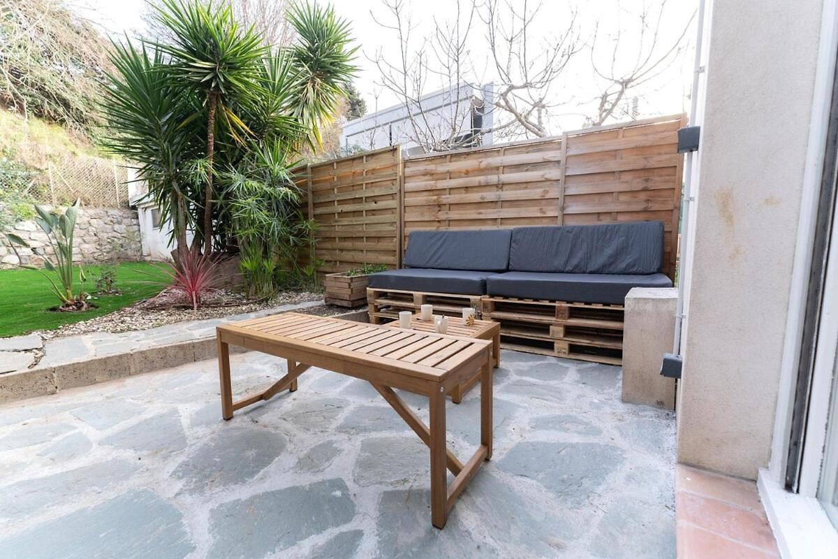 Apartment Magnifique Rez De Jardin Port *