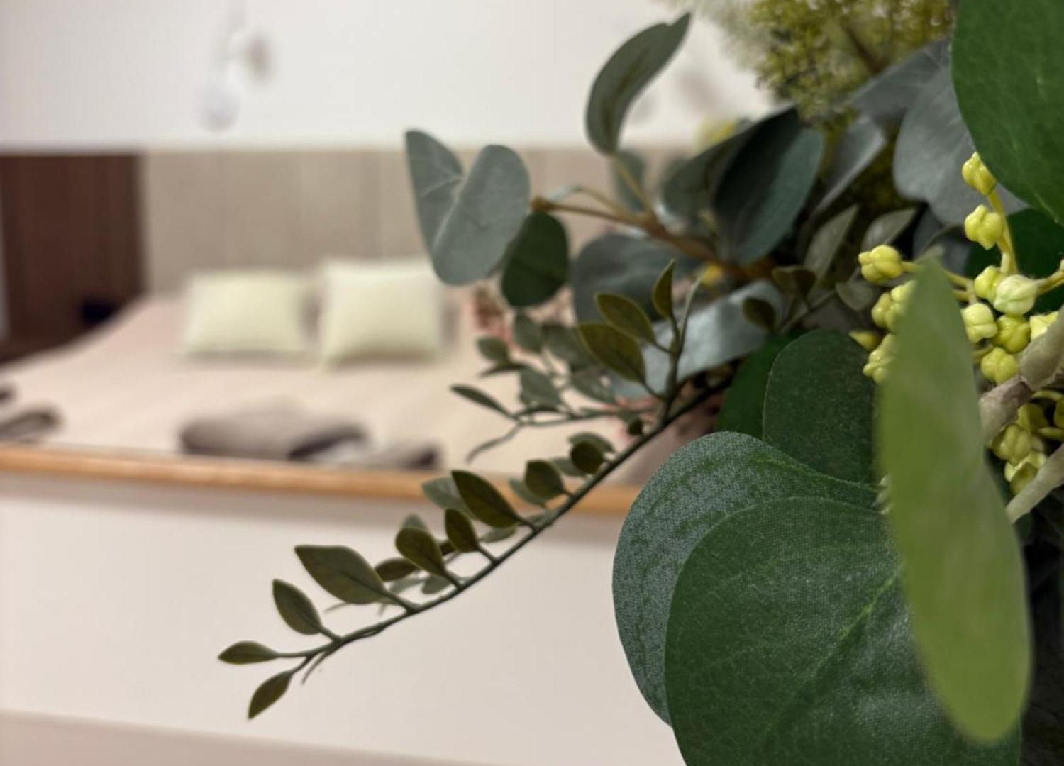 Neuf 2 Et Salon - Proche & Aeroport Apartment
