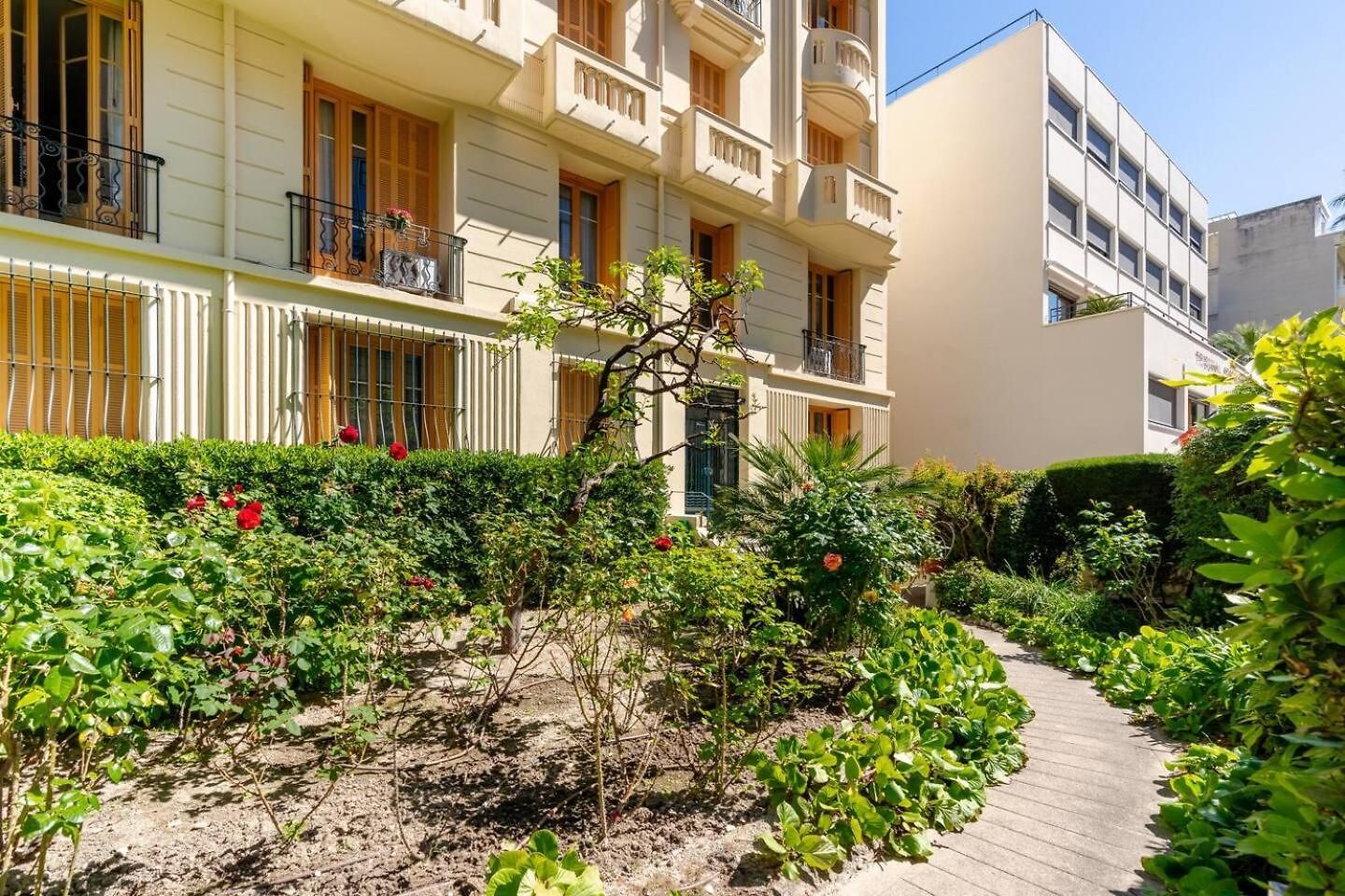 Rare 100m Gem In 5 Min To The Sea Apartment Nice
