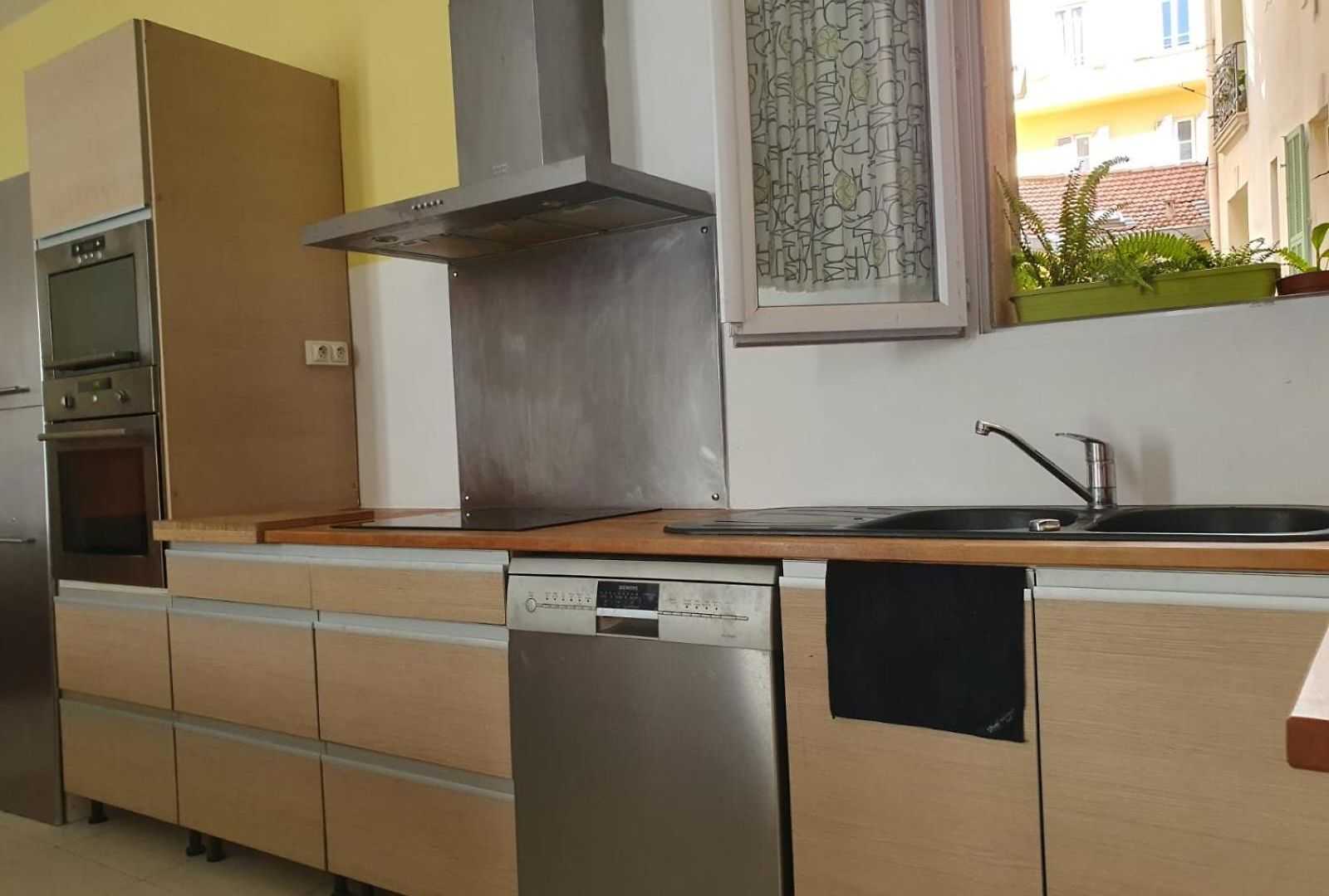 Super Apartment