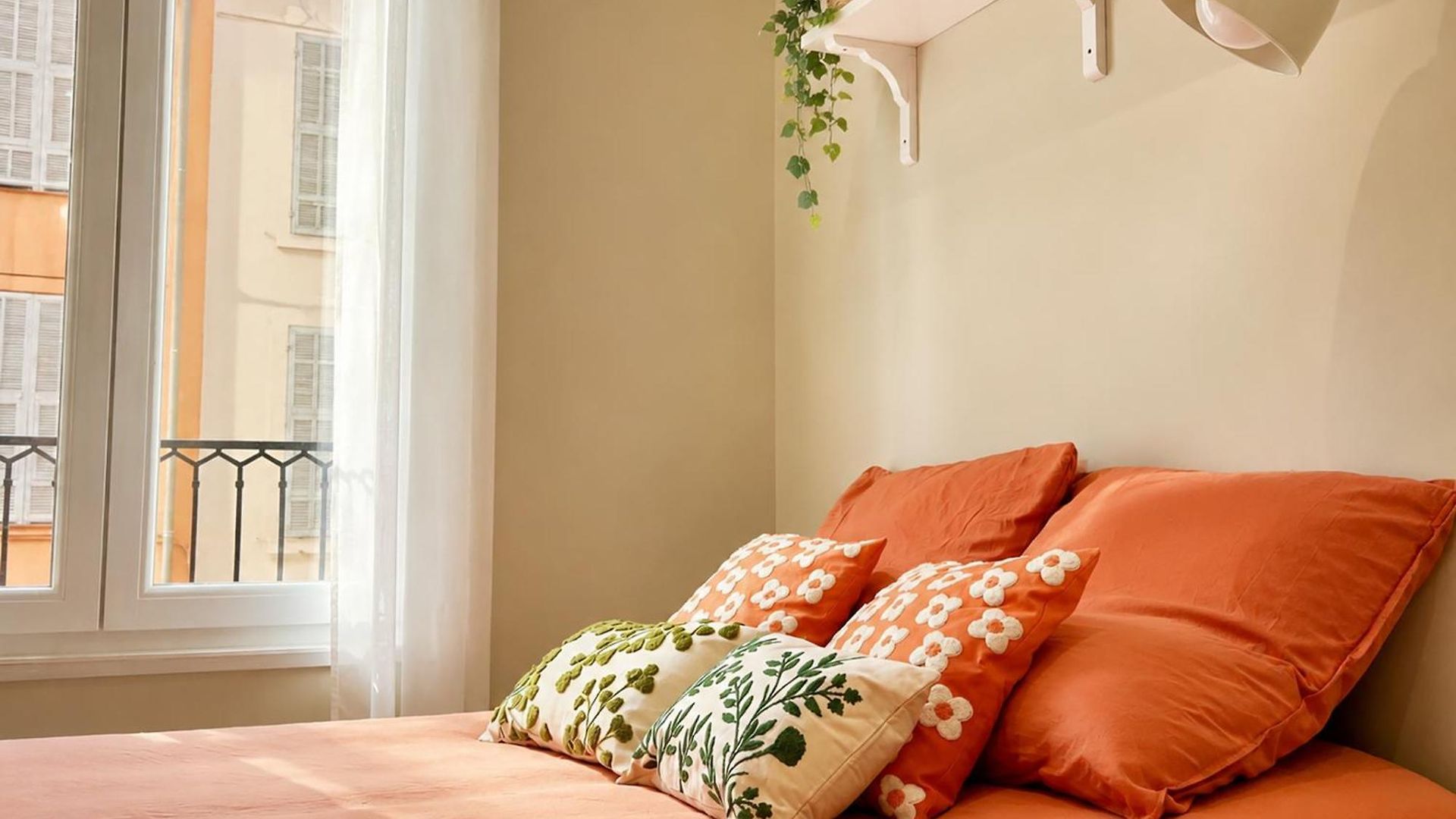 Apartment Le Petit - 4 Studios, 2 With Private Terrace - Centre Nice