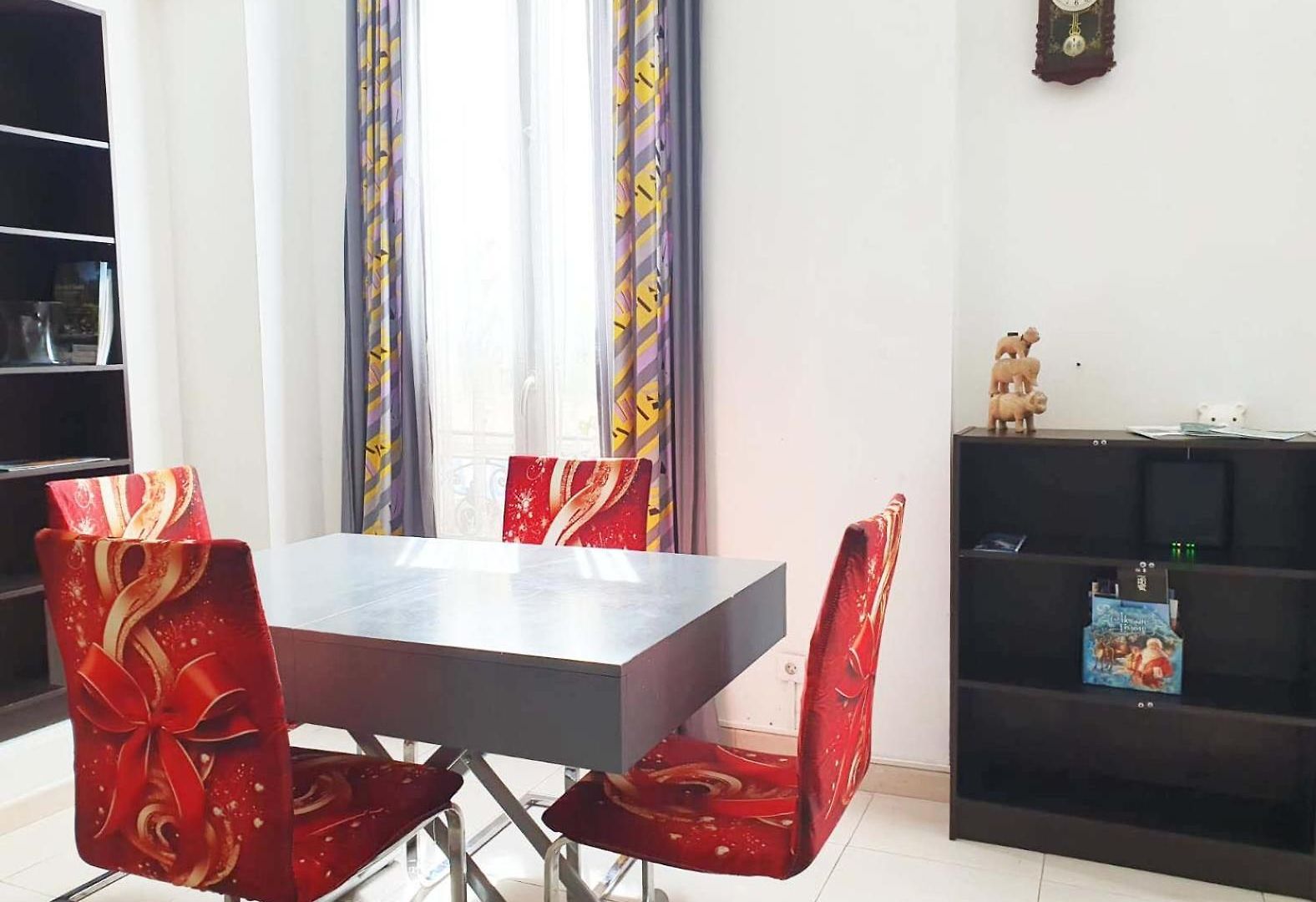 Apartment Super