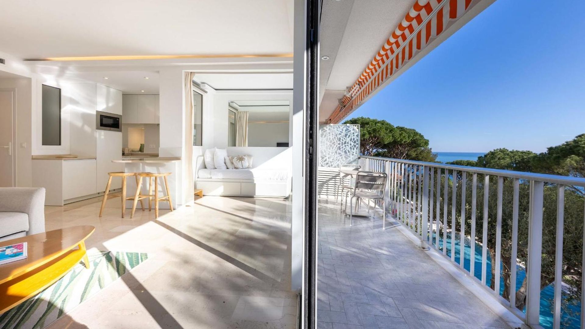 06db Magnificent Flat With Incredible View Mont Boron