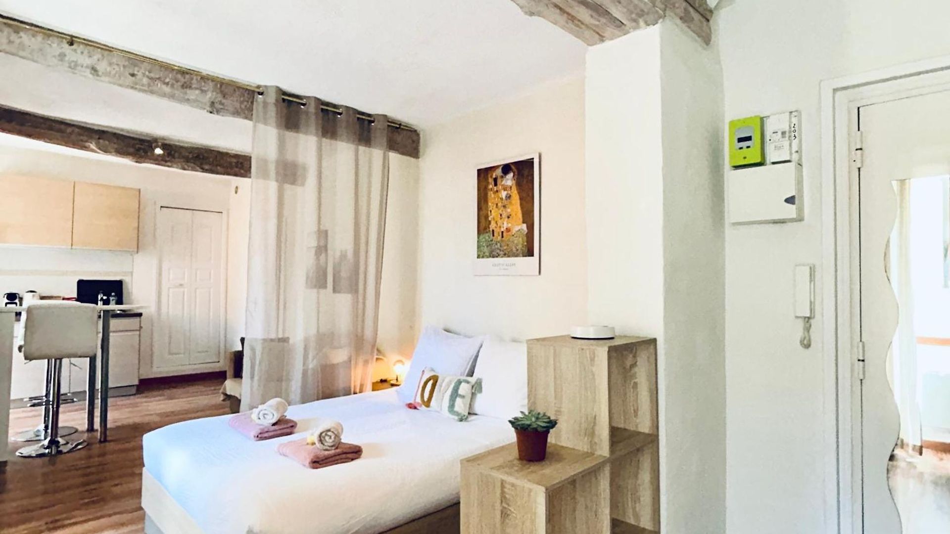 Seabnb - Little Palm - Seaside - 1 Min Walk To & Tram Apartment *