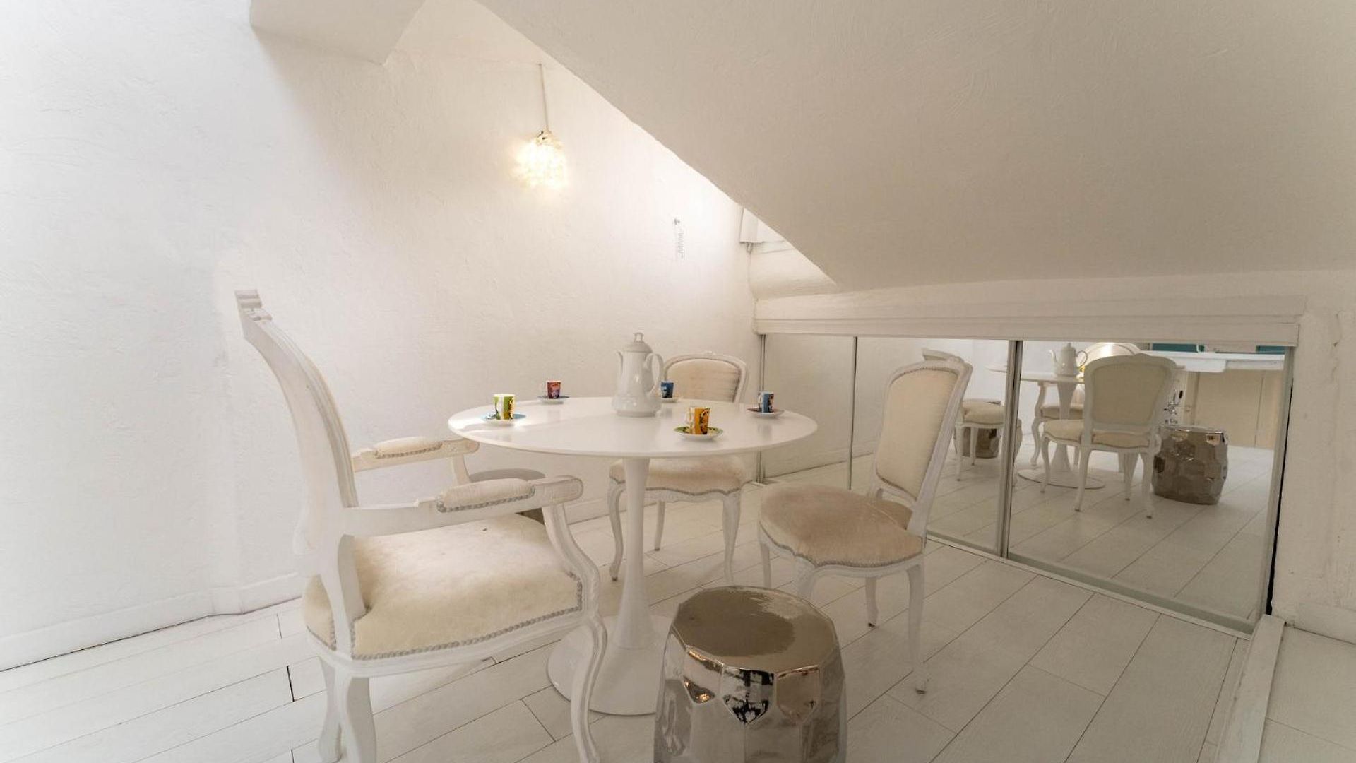 Apartment Bc Spacieux Et Atypique 3p, Vieille-ville *