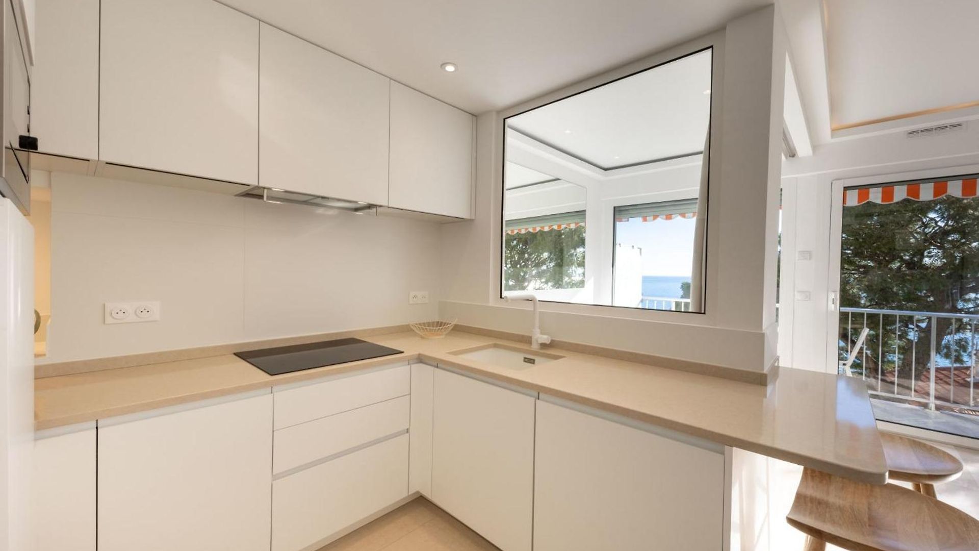06db Magnificent Flat With Incredible View Mont Boron Apartment