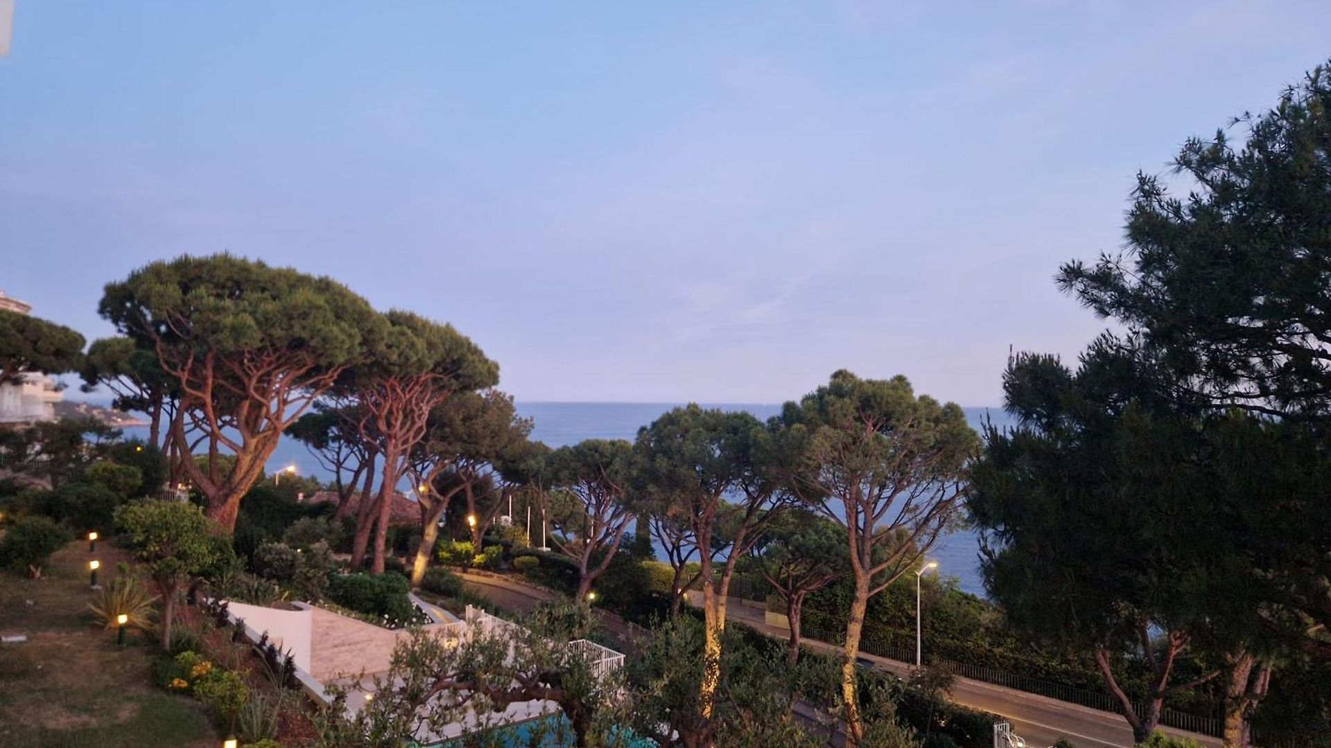 06db Magnificent Flat With Incredible View Mont Boron Nice
