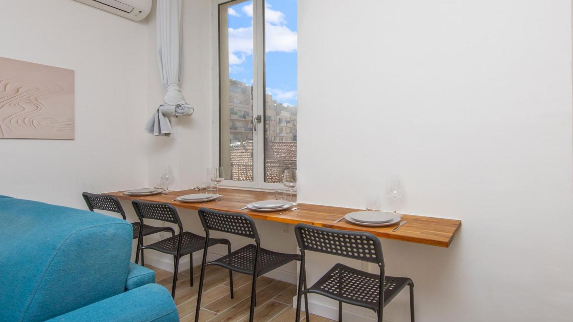 Nice, 3-room Refurbished Near Train Station * Nice