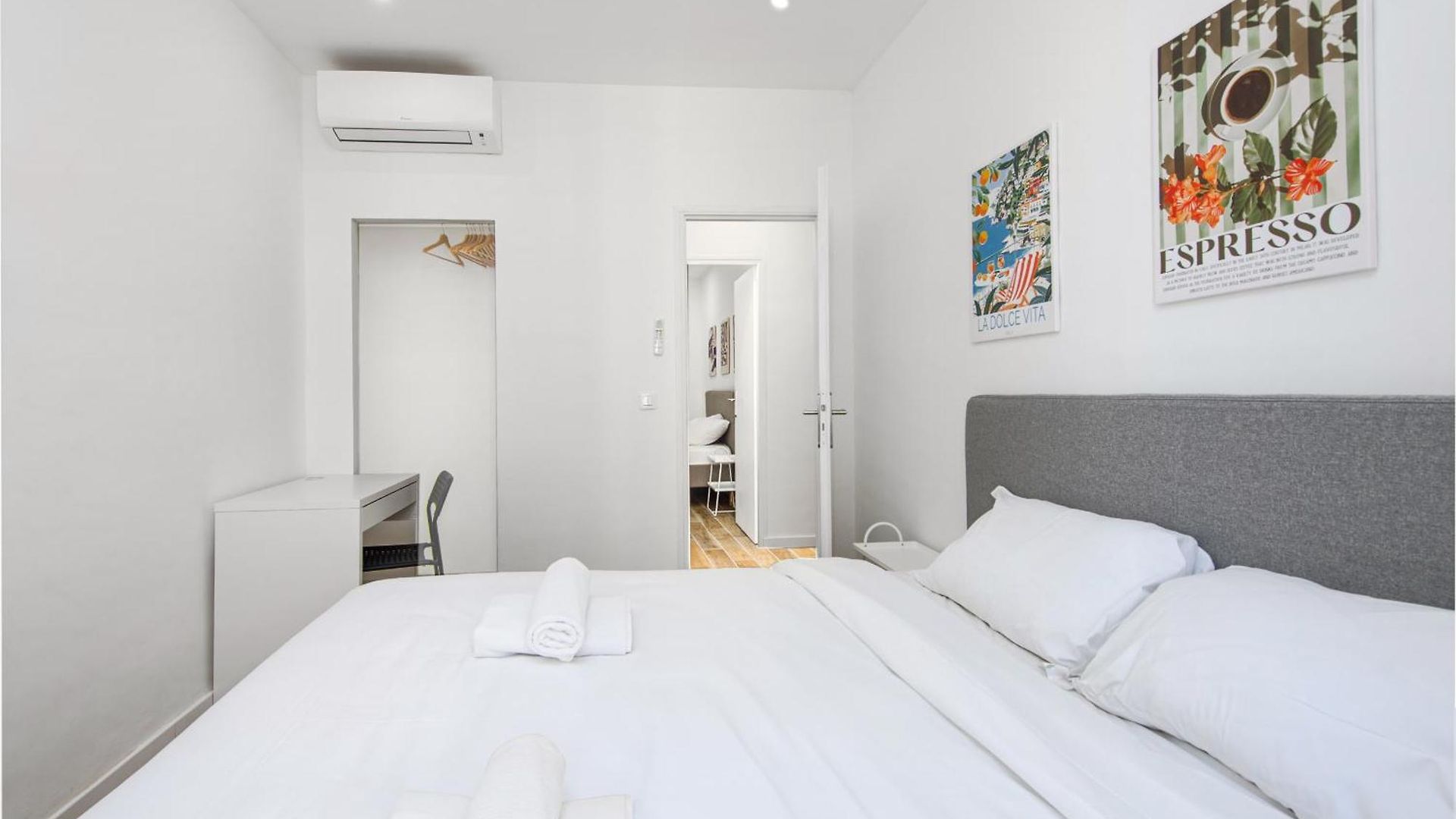 Nice, 3-room Refurbished Near Train Station Apartment
