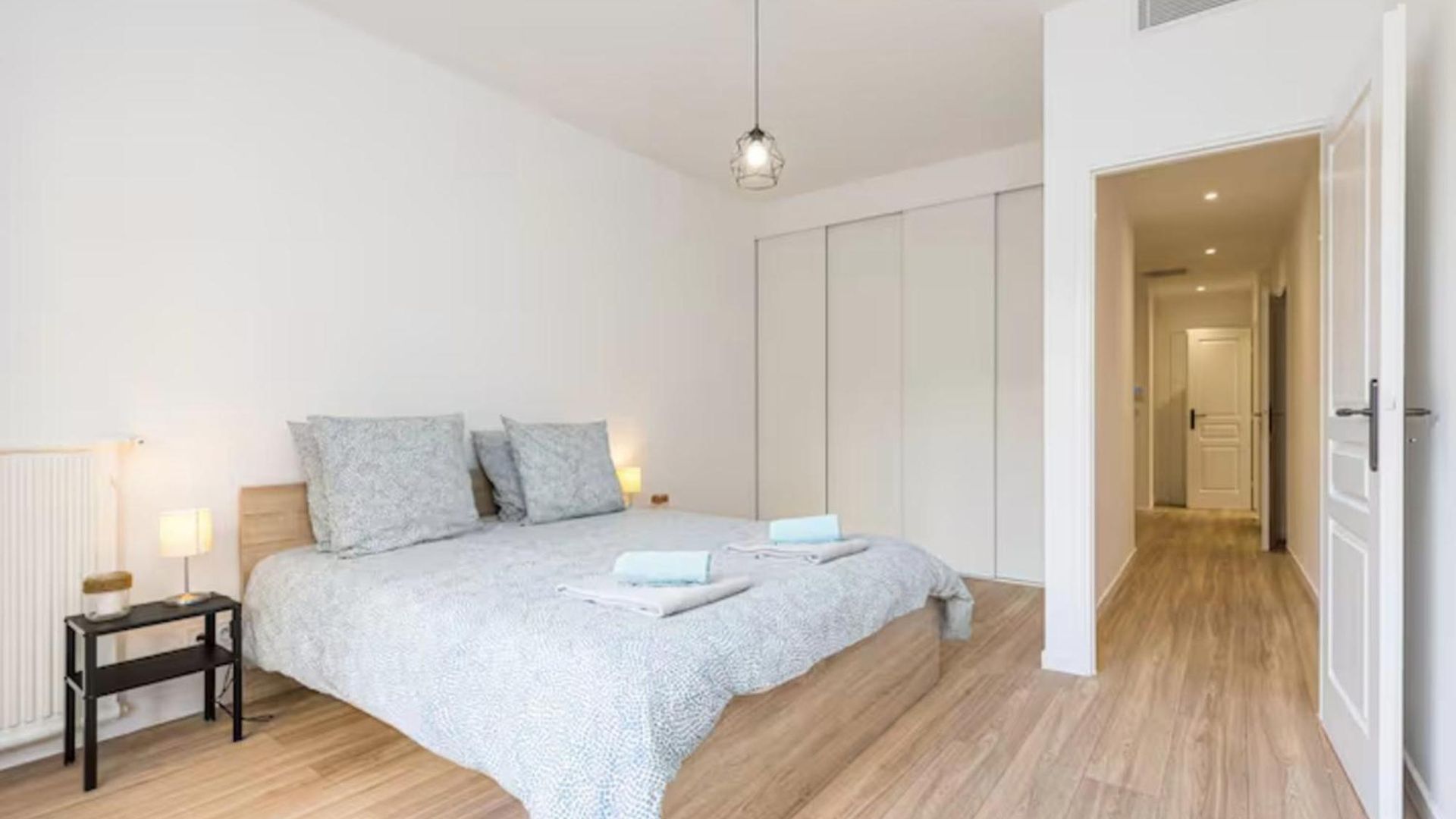 Beautiful 2 Bedrooms Close To The Sea Nice