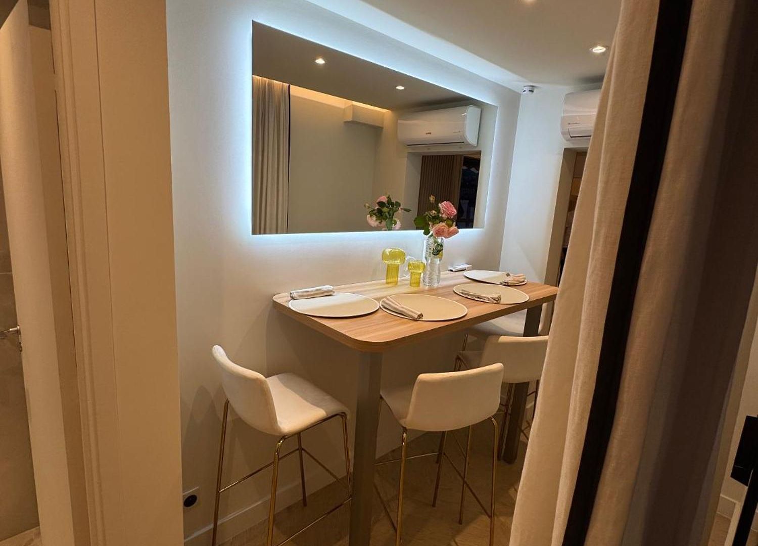 Apartment Terrasse 20m2 T2 Etoile - Hyper Centre Carre D'or *