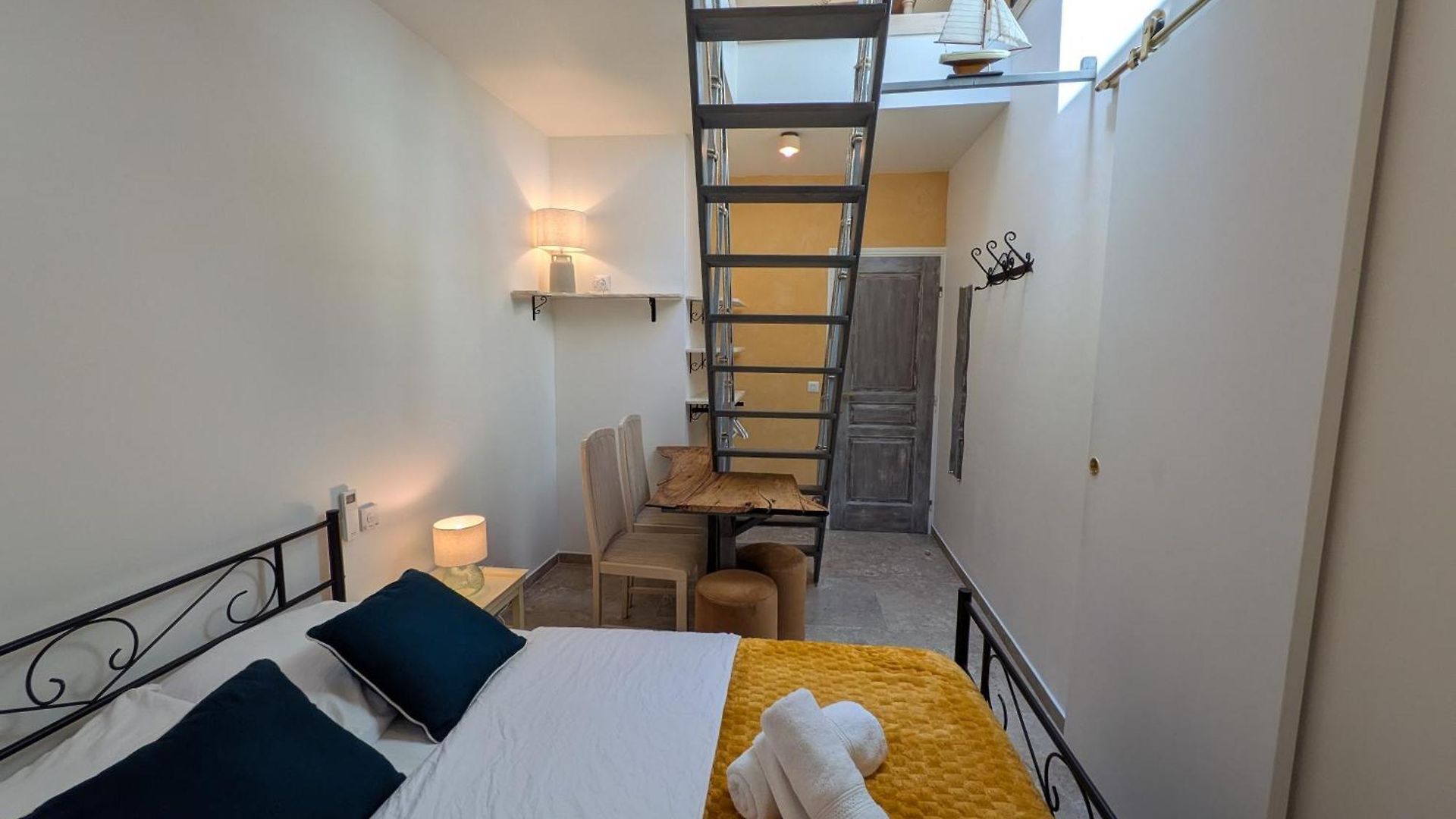 Guest house Dieu Be 3*