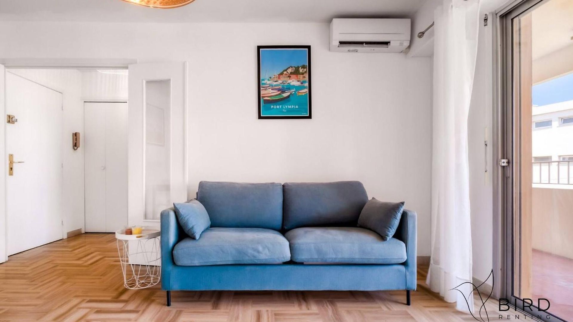 1br W Terrace & Parking Nice